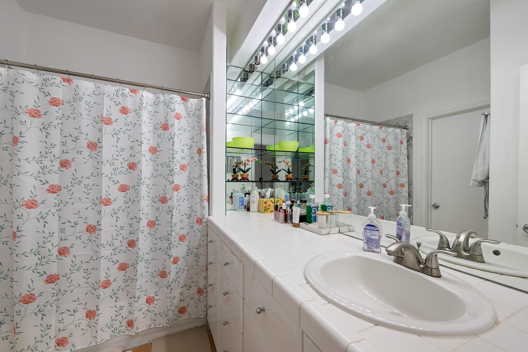 8055 Cambridge Street 87 Property Photo 14