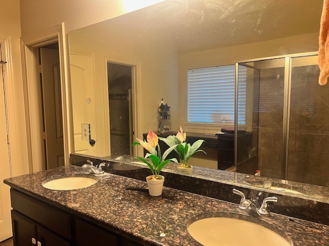 2801 Field Hollow Drive Property Photo 11