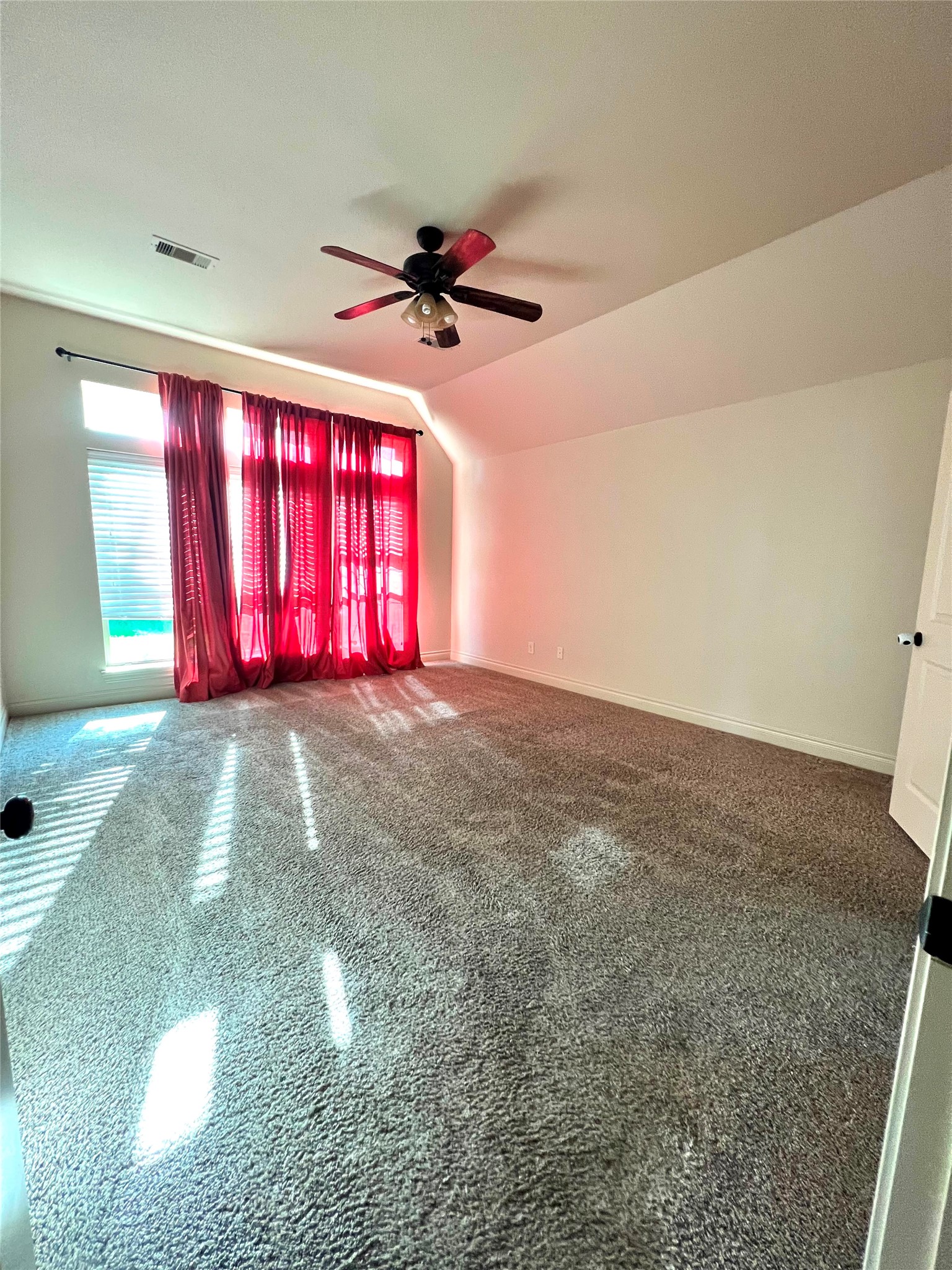 2801 Field Hollow Drive Property Photo 13