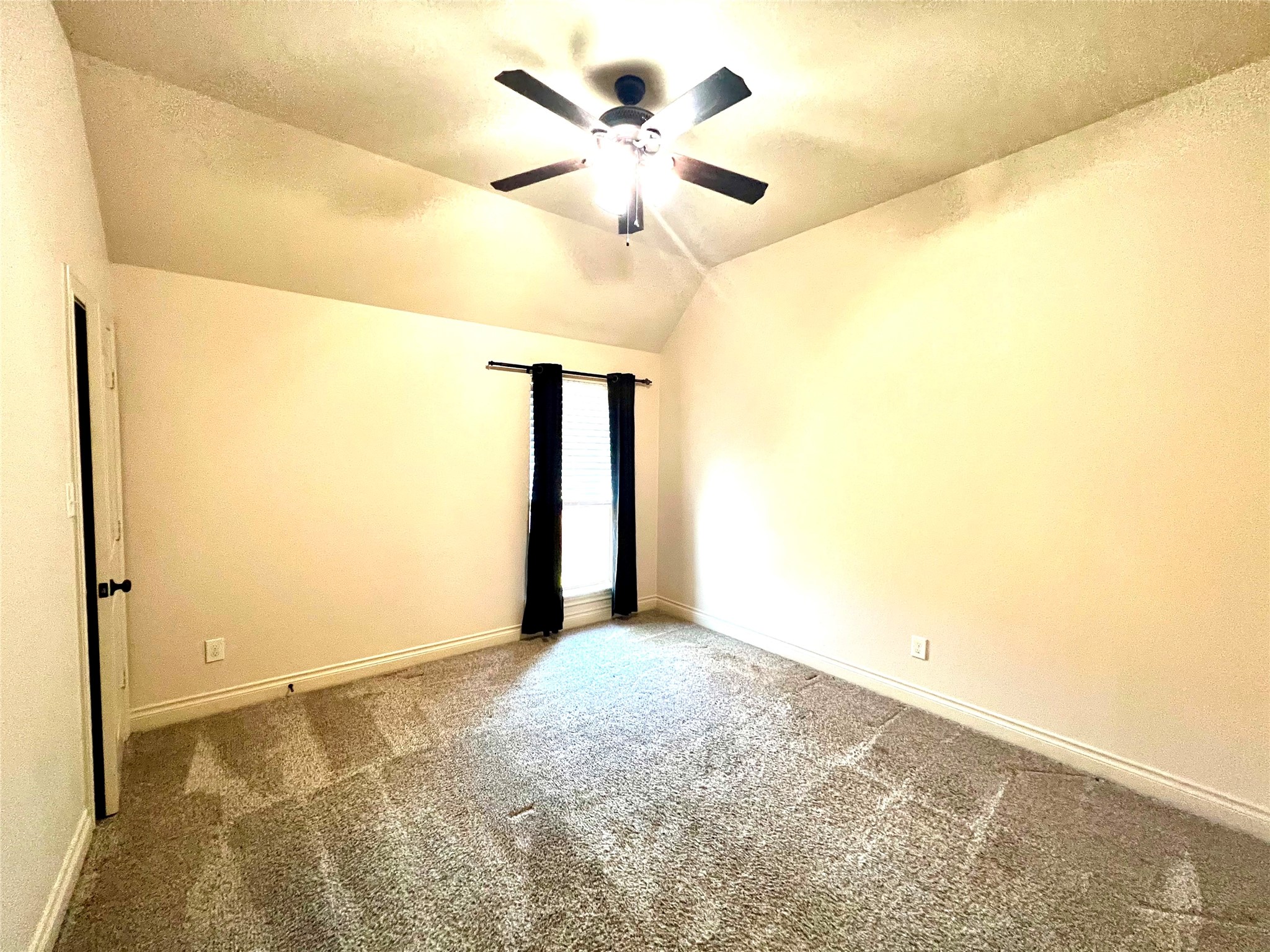 2801 Field Hollow Drive Property Photo 15