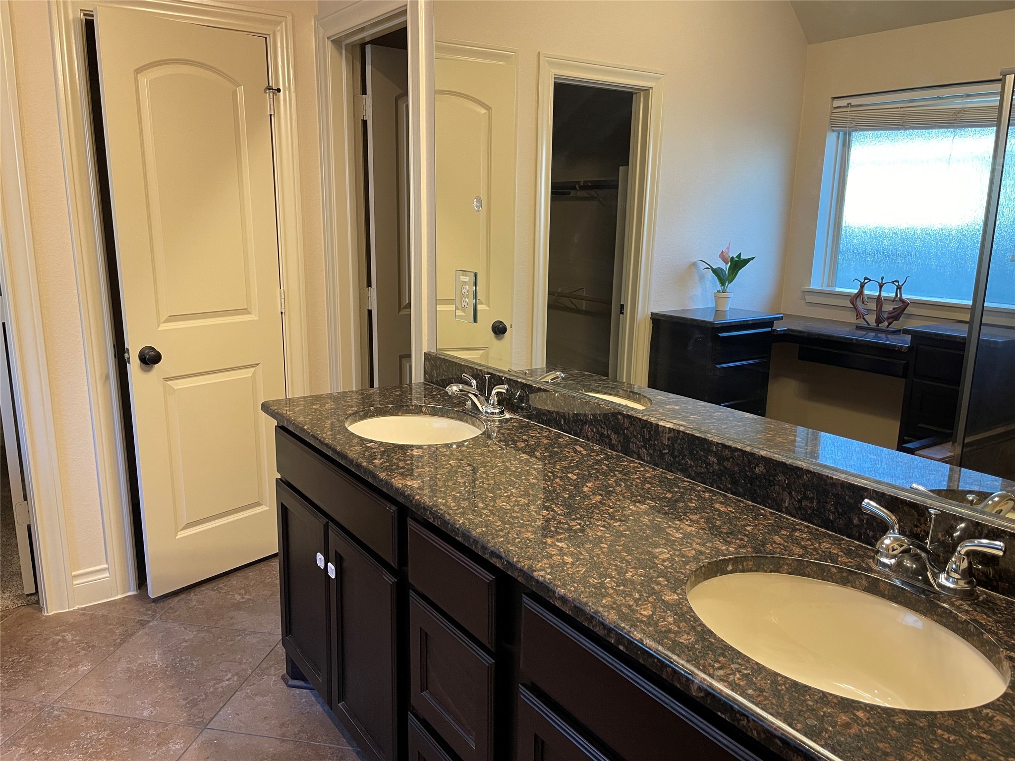 2801 Field Hollow Drive Property Photo 22