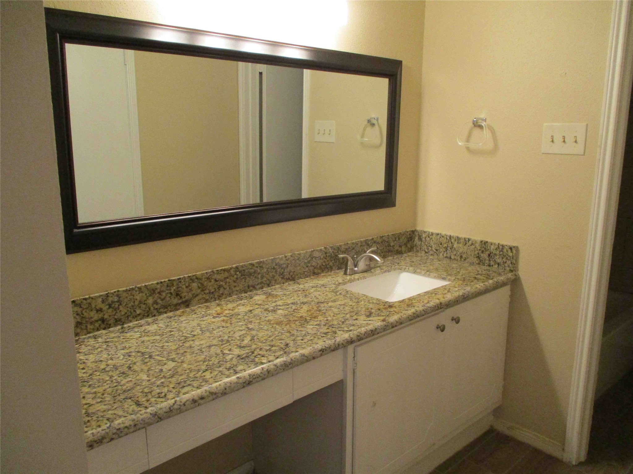 5506 Deep Forest Drive Property Photo 12
