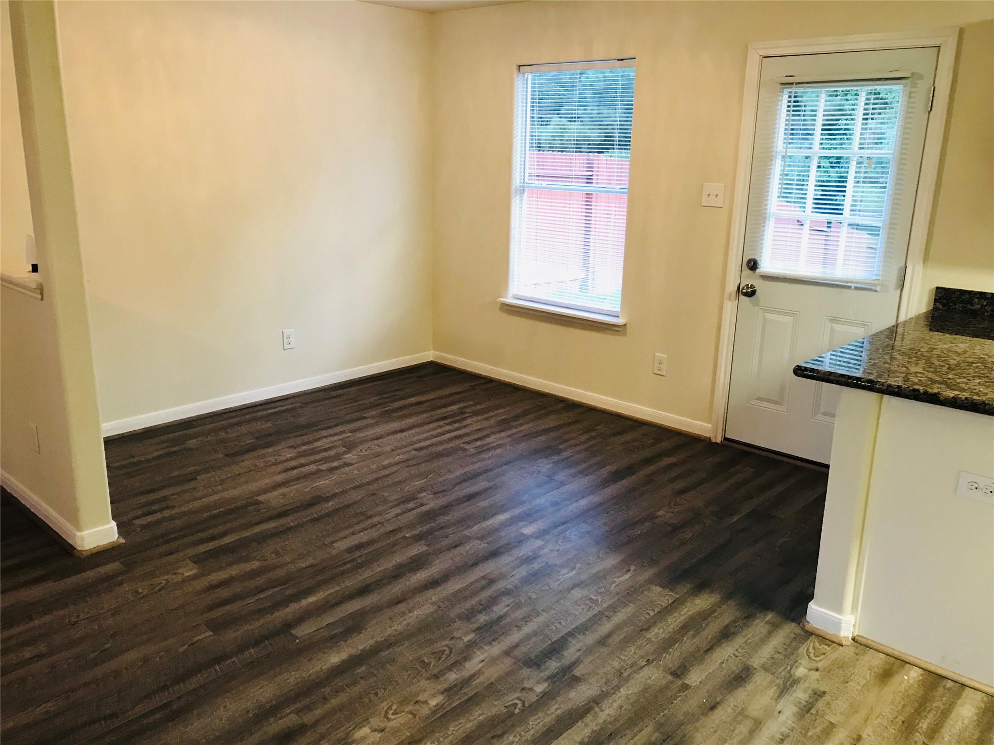 28854 Llano River Loop Property Photo 4