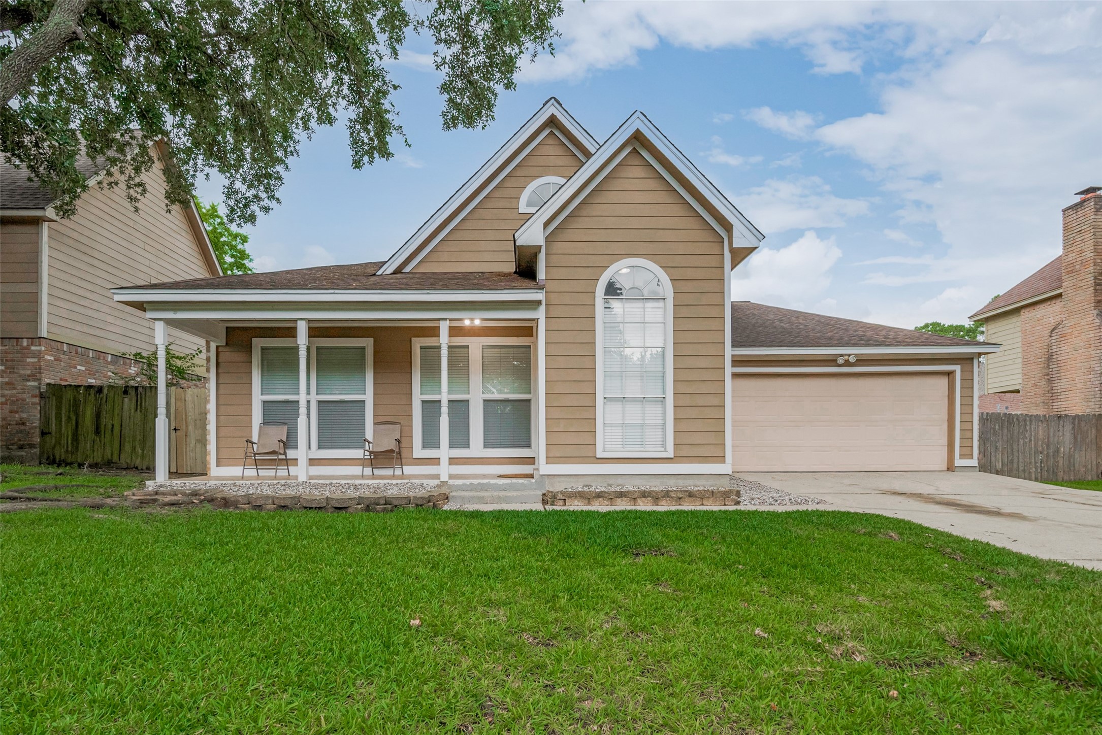 22823 Black Willow Drive Property Photo 1