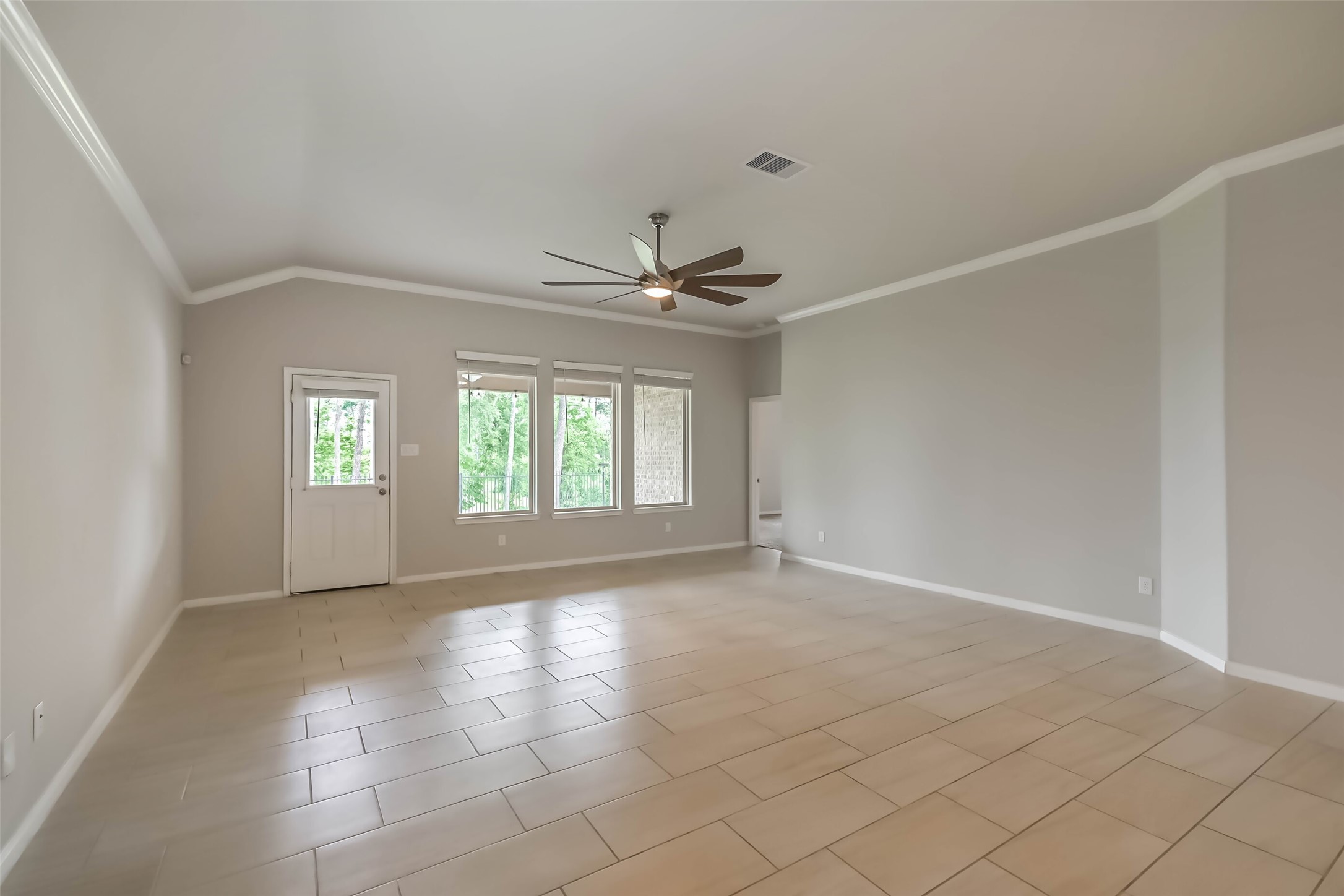 8810 Vasco Da Gama Trace Property Photo 12