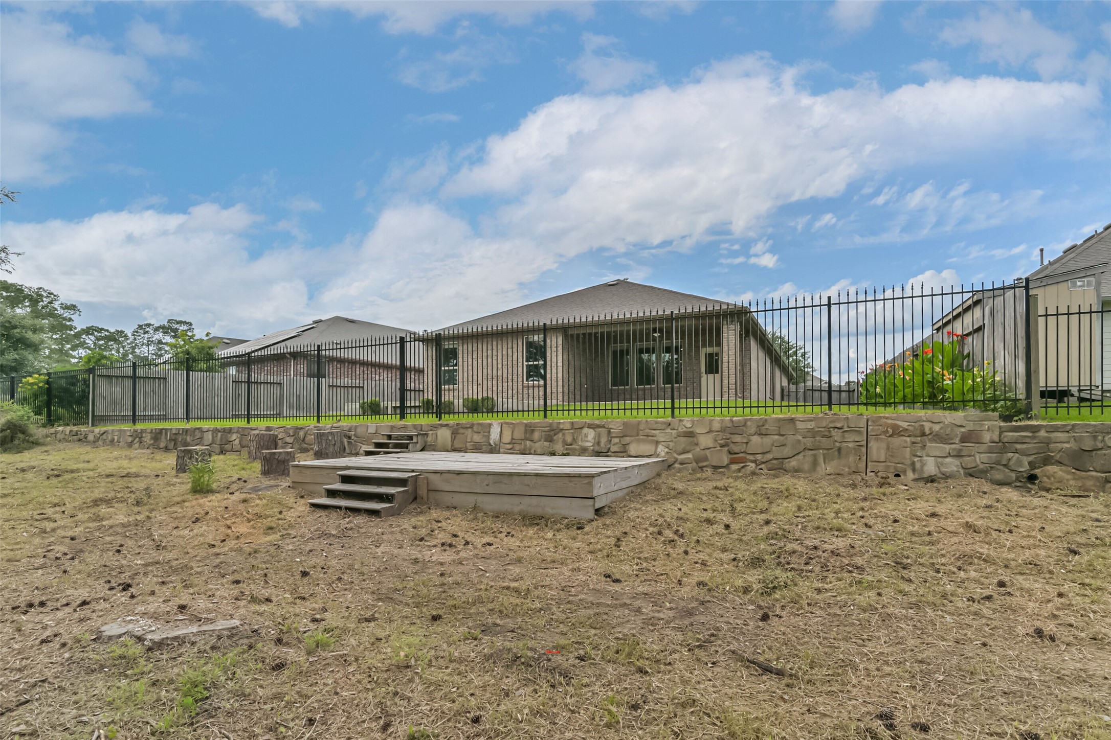 8810 Vasco Da Gama Trace Property Photo 41