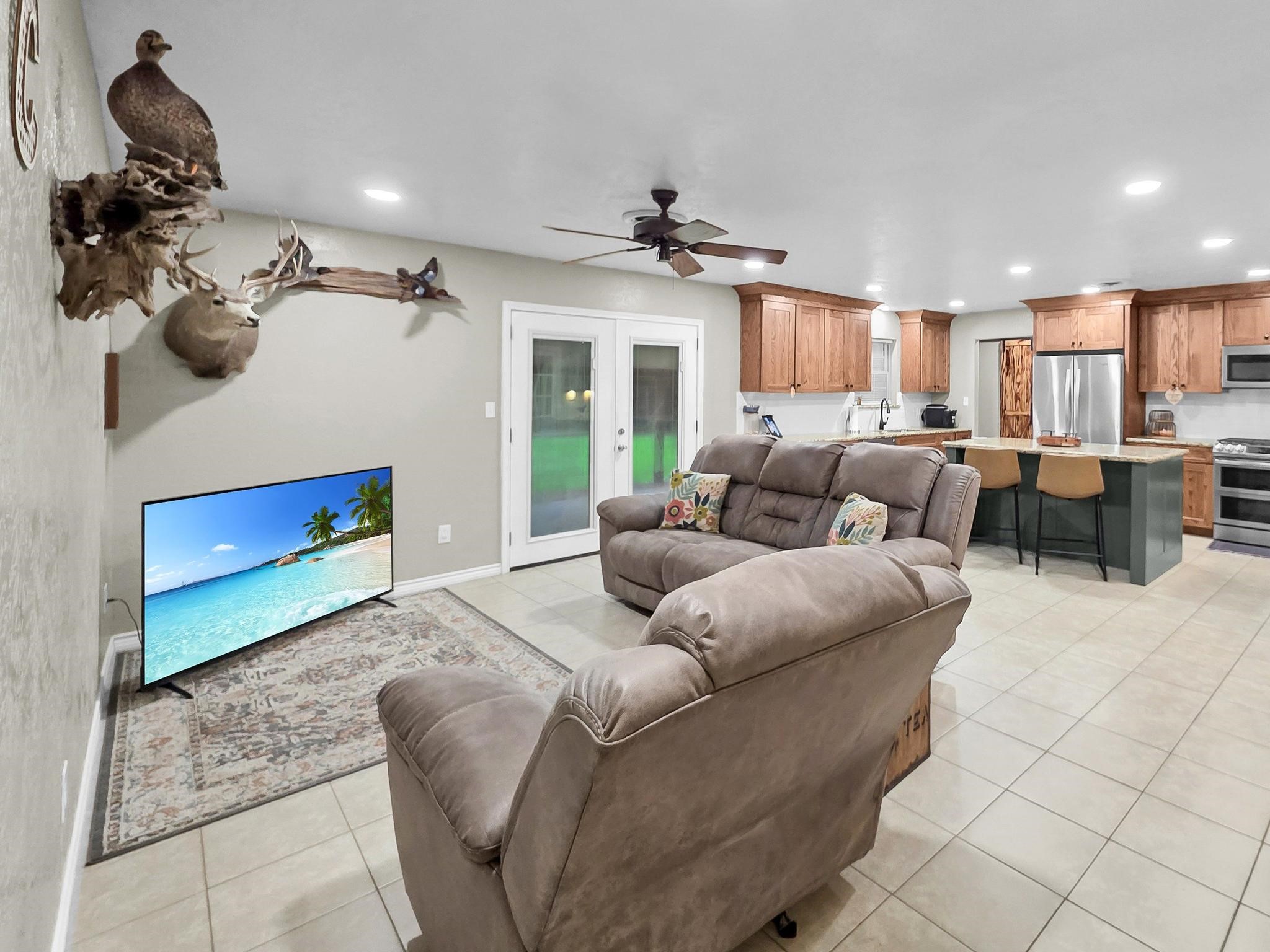 10922 Glen Oaks Street Property Photo 22
