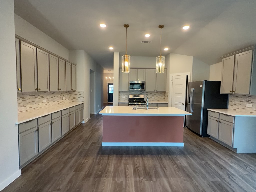 22476 Mountain Pine Drive Property Photo 4
