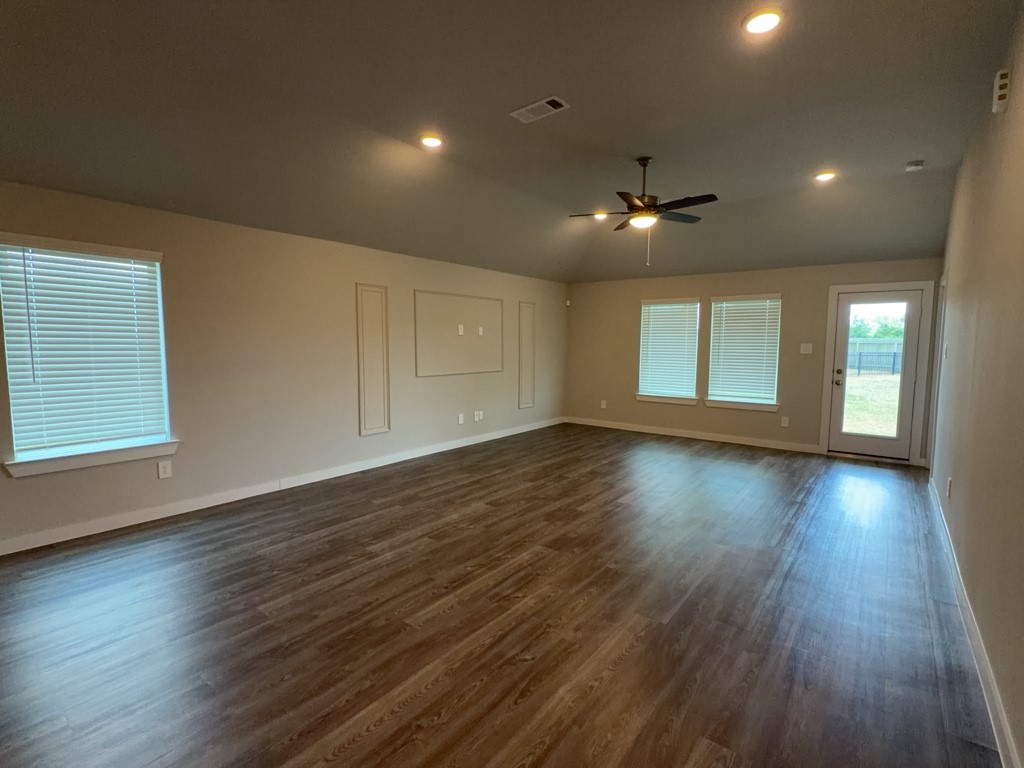 22476 Mountain Pine Drive Property Photo 7