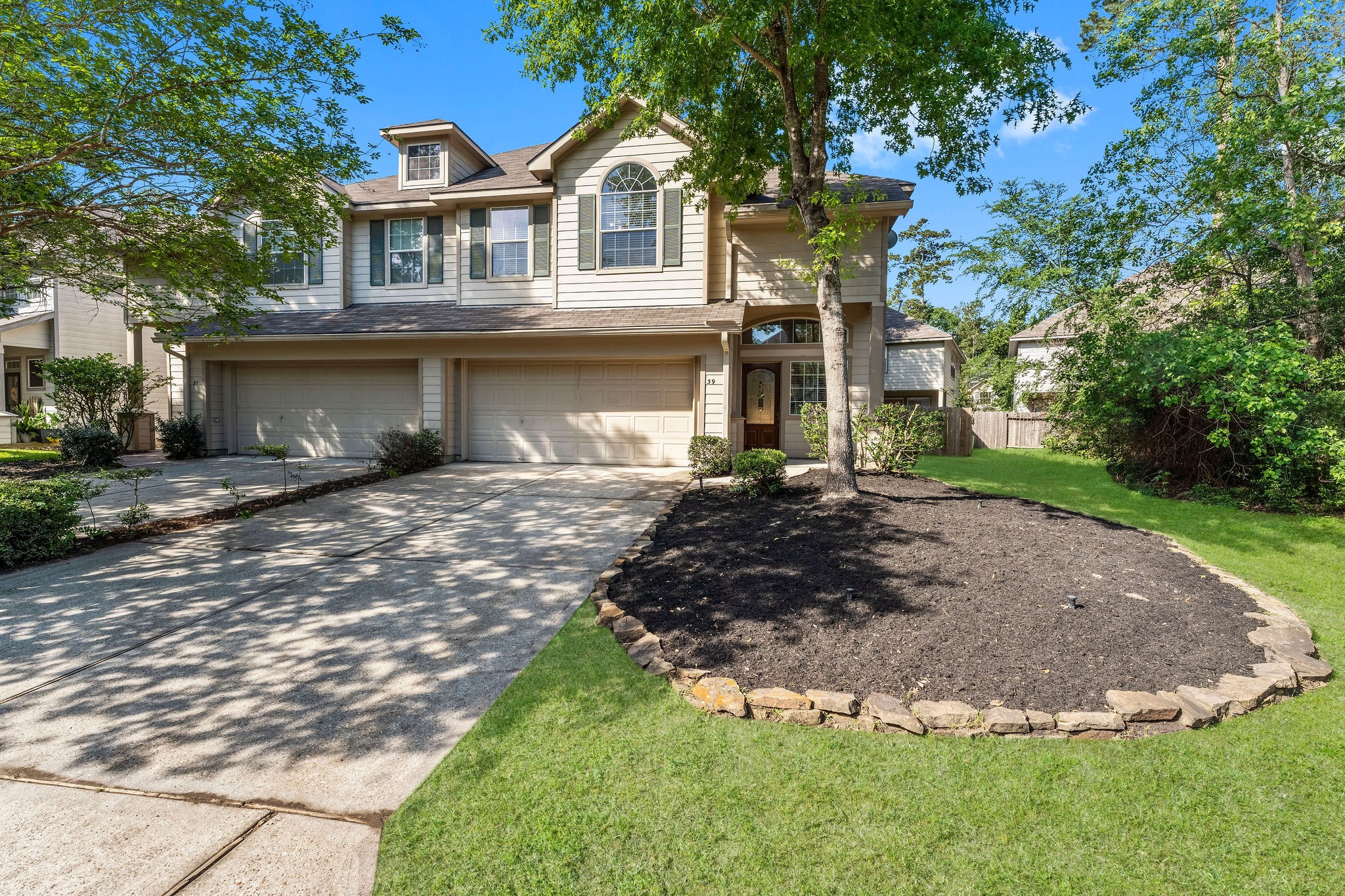 39 E Burberry Circle Property Photo 1