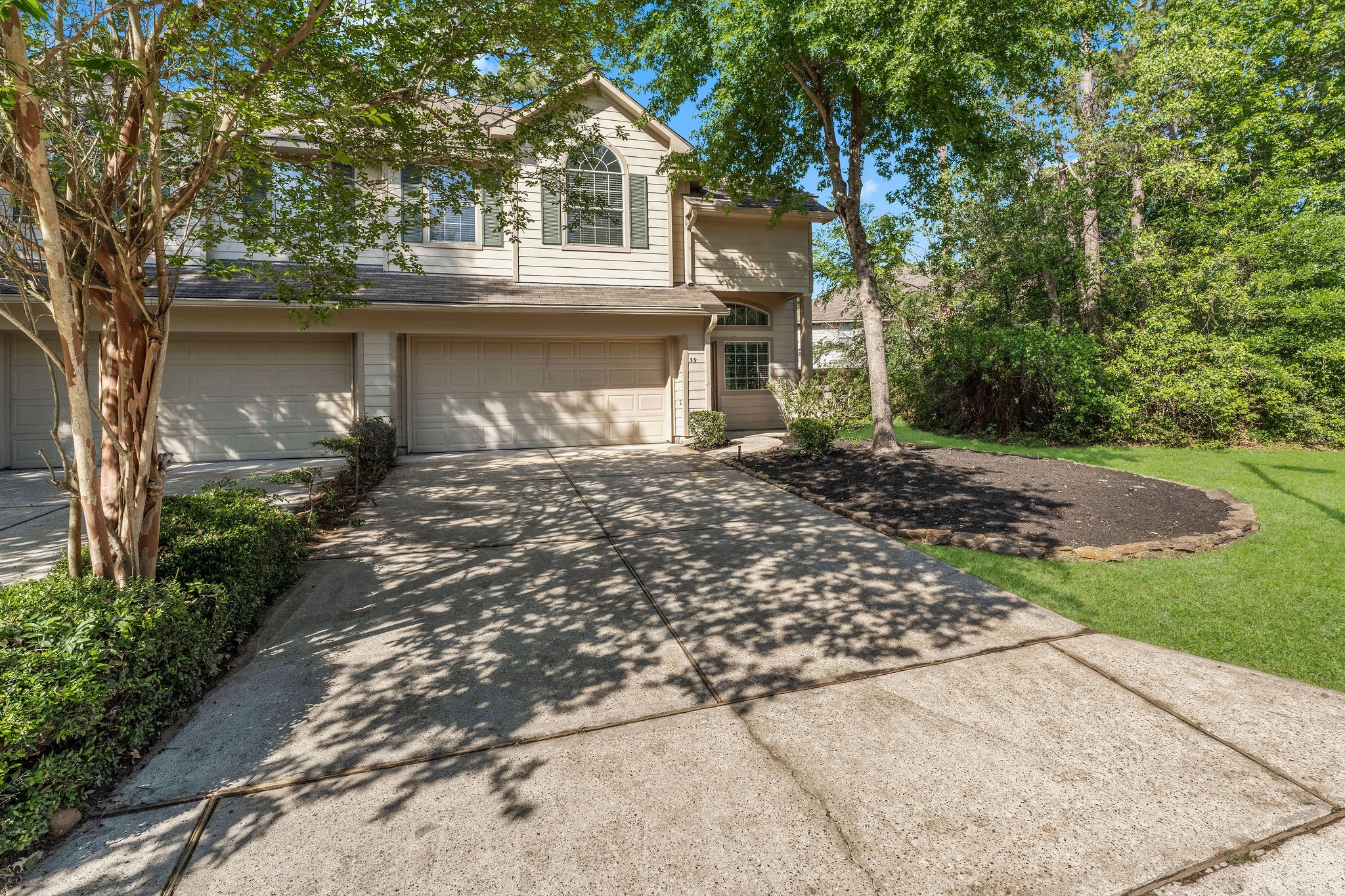 39 E Burberry Circle Property Photo 3