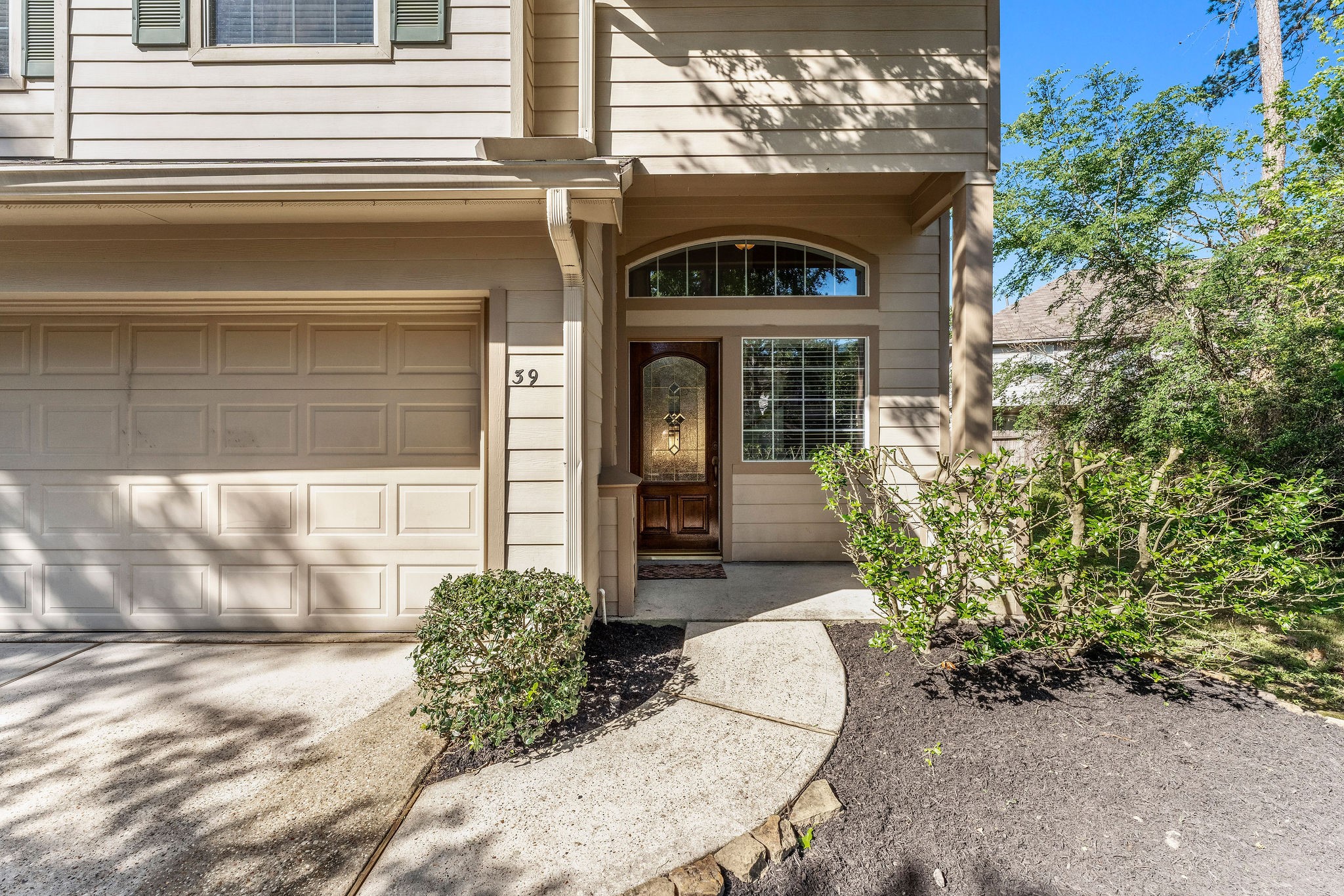 39 E Burberry Circle Property Photo 4