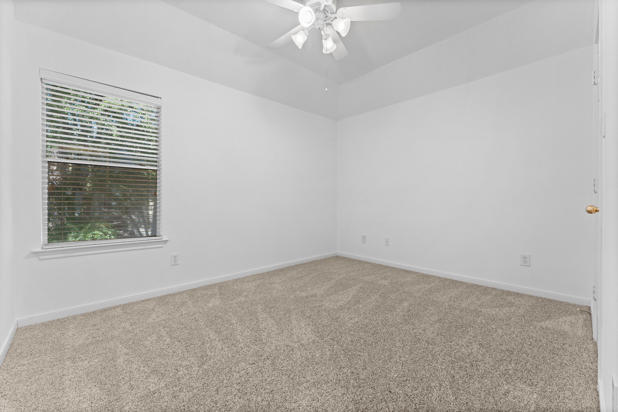 39 E Burberry Circle Property Photo 30