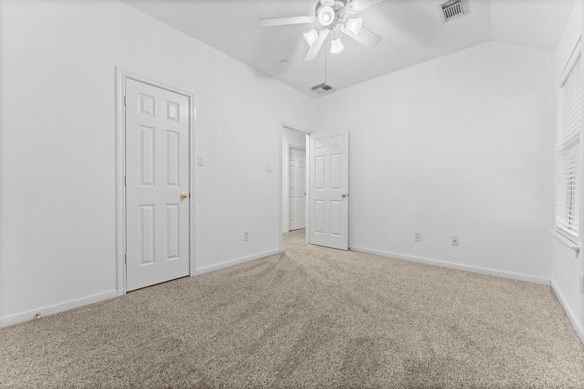 39 E Burberry Circle Property Photo 31