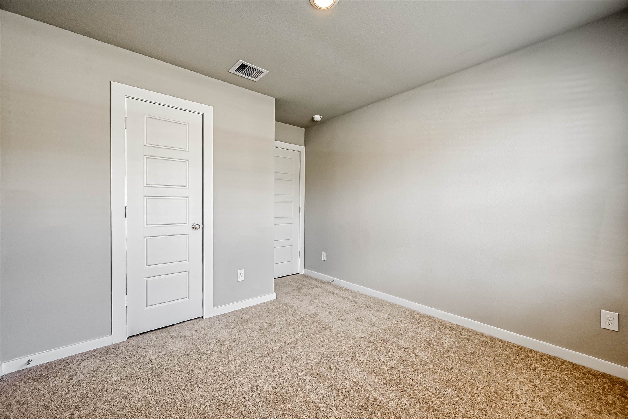 2611 Westward Hill Drive Property Photo 22