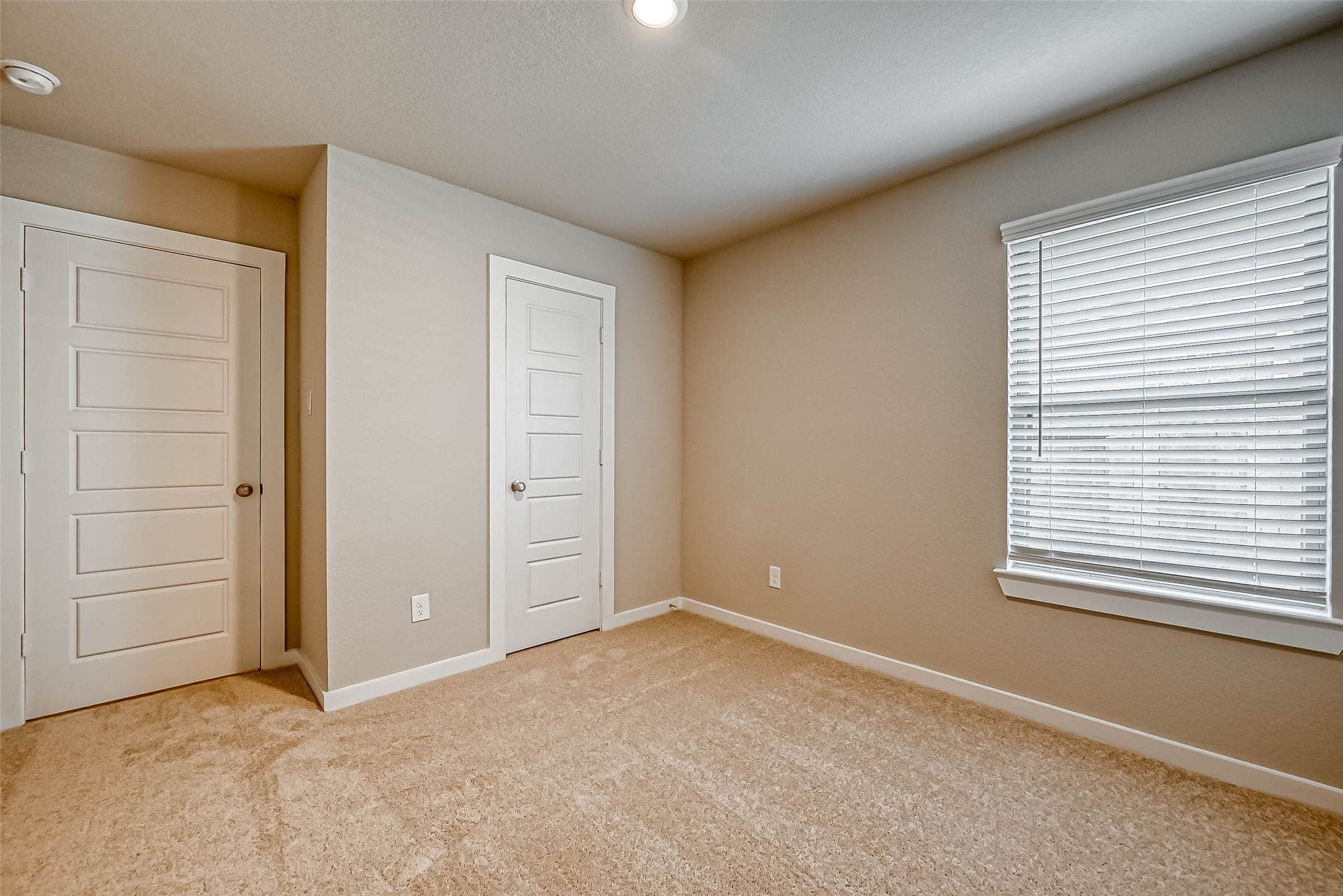 2611 Westward Hill Drive Property Photo 26