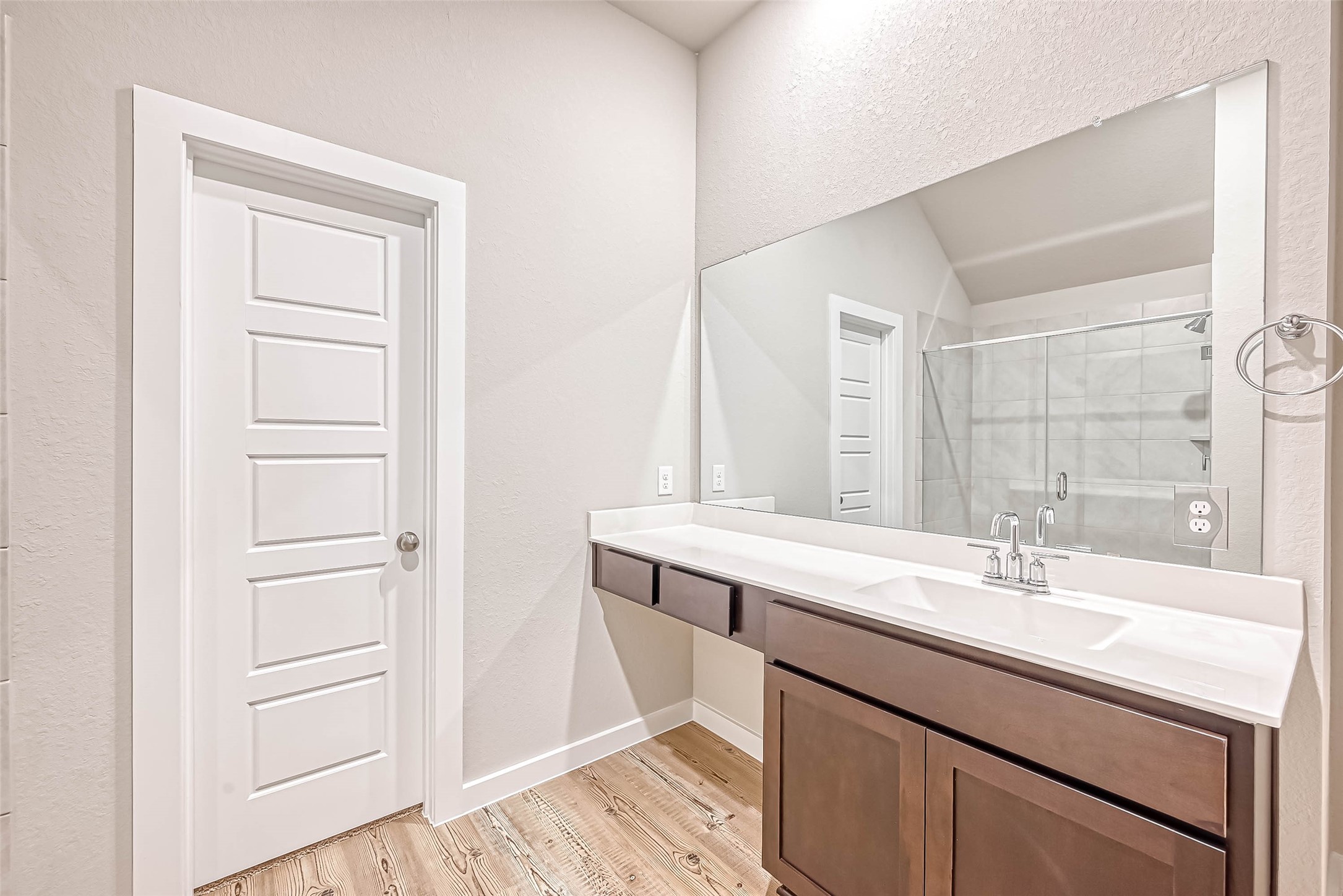 2611 Westward Hill Drive Property Photo 37