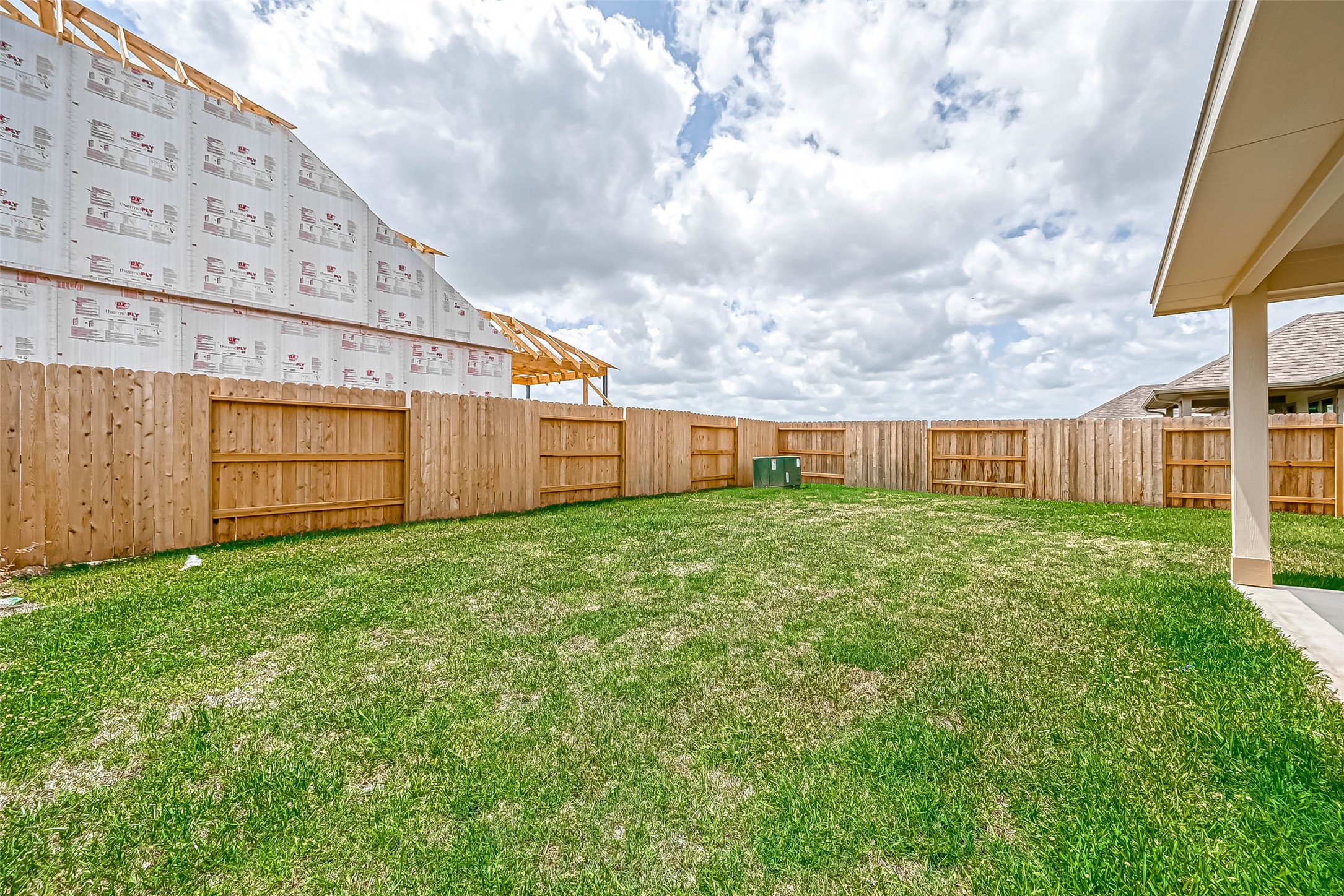 2611 Westward Hill Drive Property Photo 39