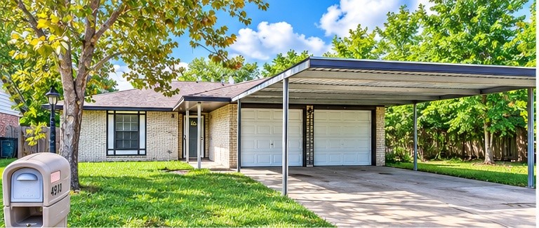 4910 Redfish Reef Drive Property Photo 1