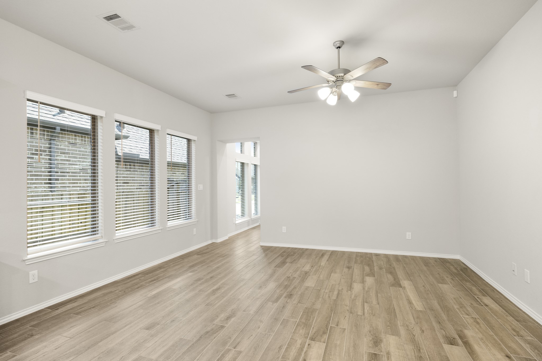 24938 Tidmor Lane Property Photo 10