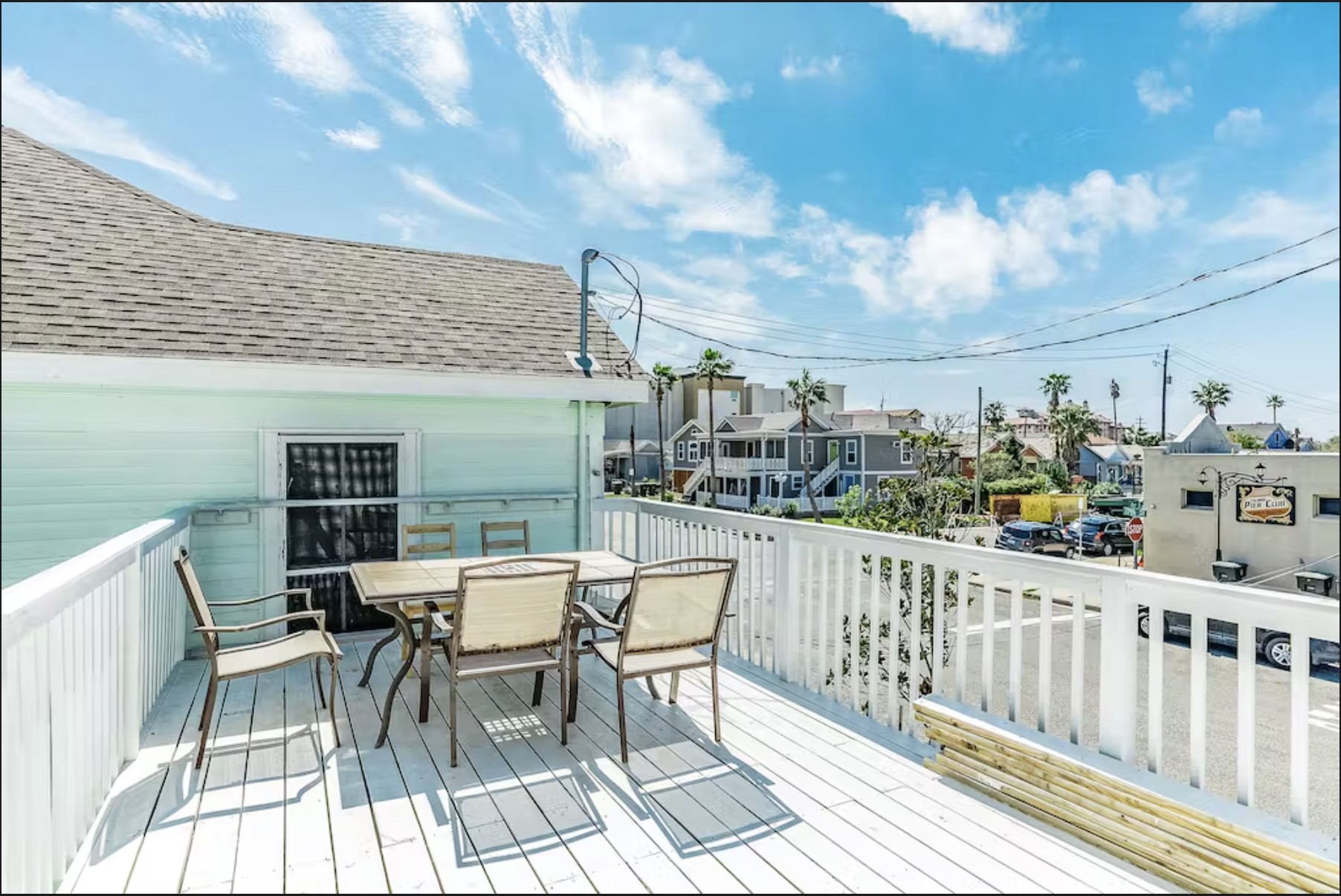 1628 17th Property Photo 18