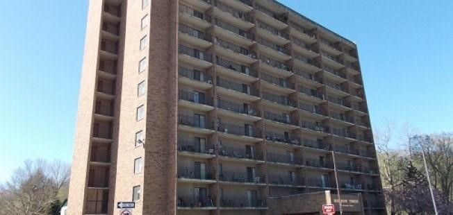 1 Kanawha Terrace Property Photo 2