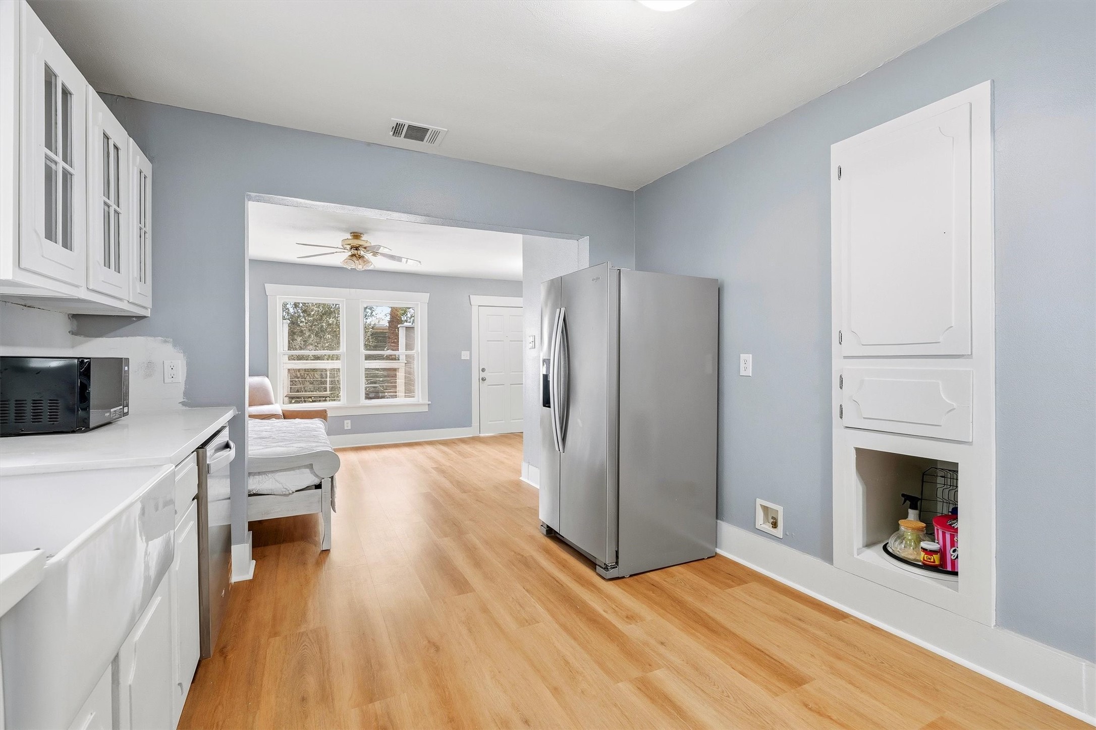 304 Bomar Street Property Photo 5