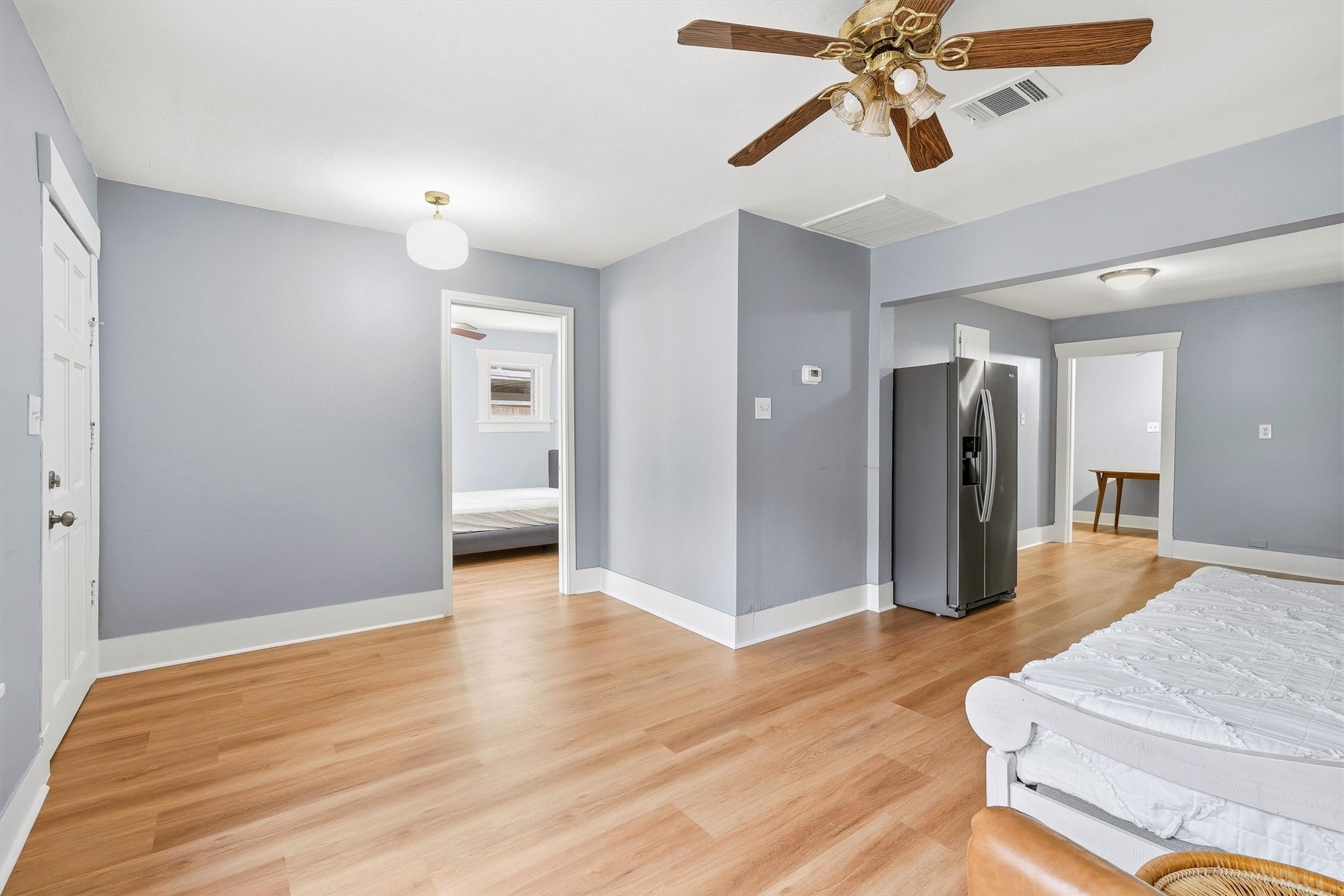 304 Bomar Street Property Photo 8