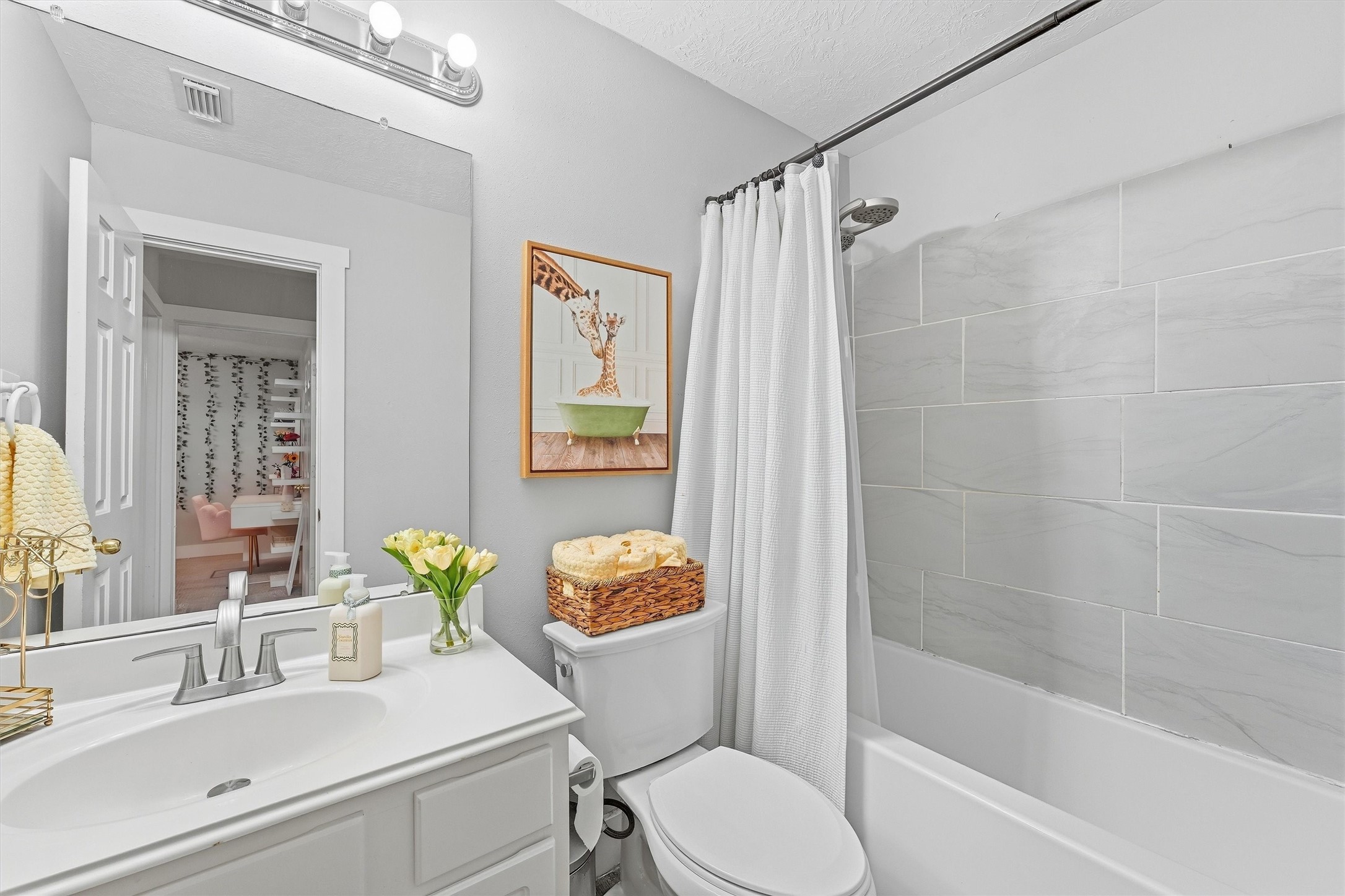 7122 Rose Village Drive Property Photo 12