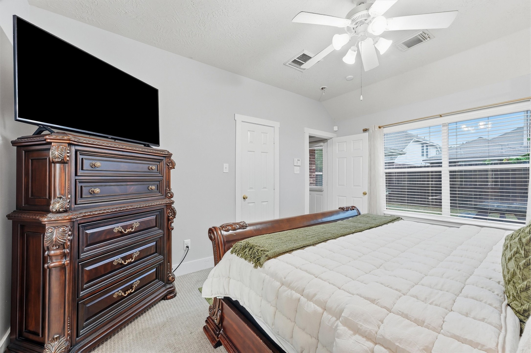 7122 Rose Village Drive Property Photo 16