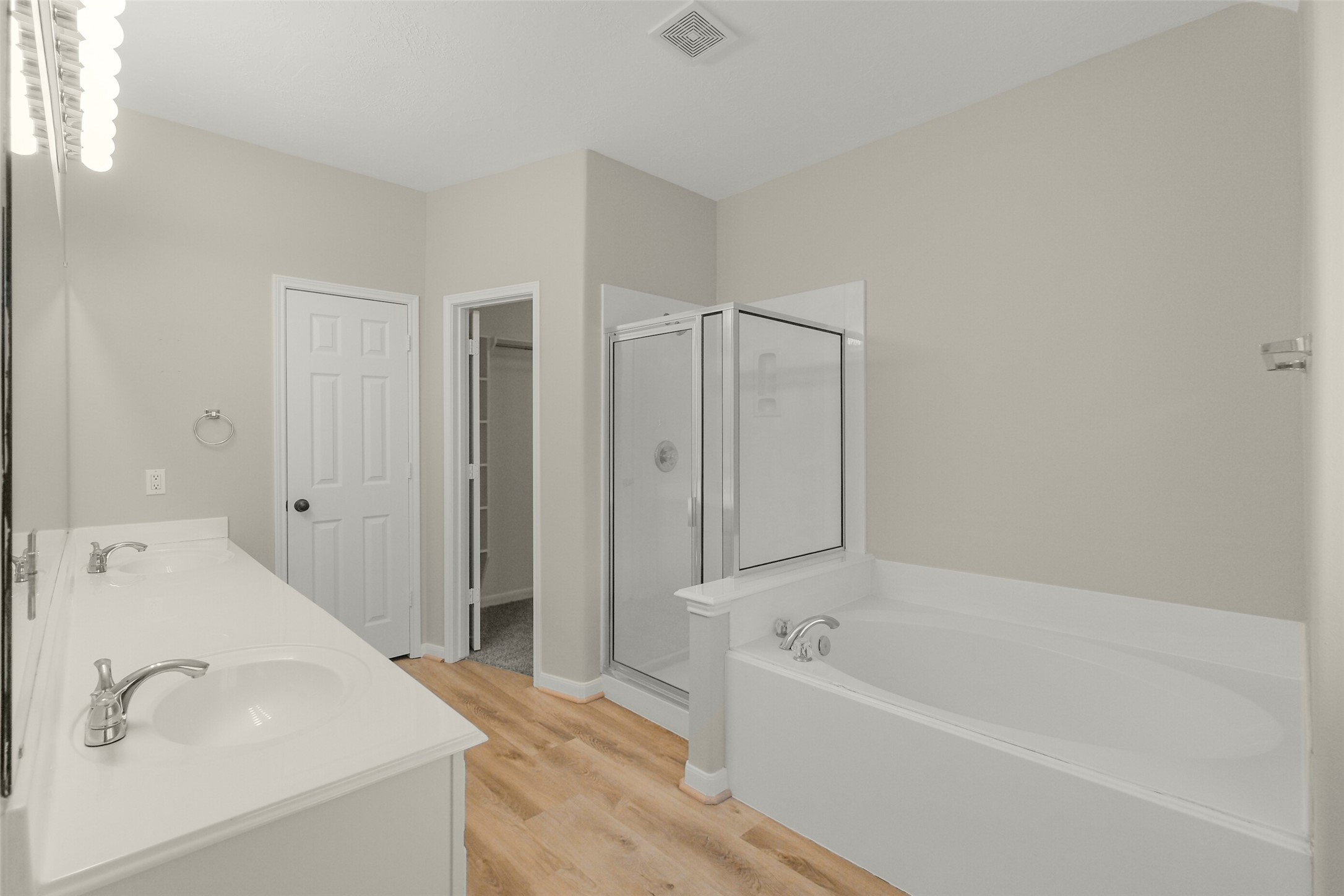 9107 Huckinston Court Property Photo 31