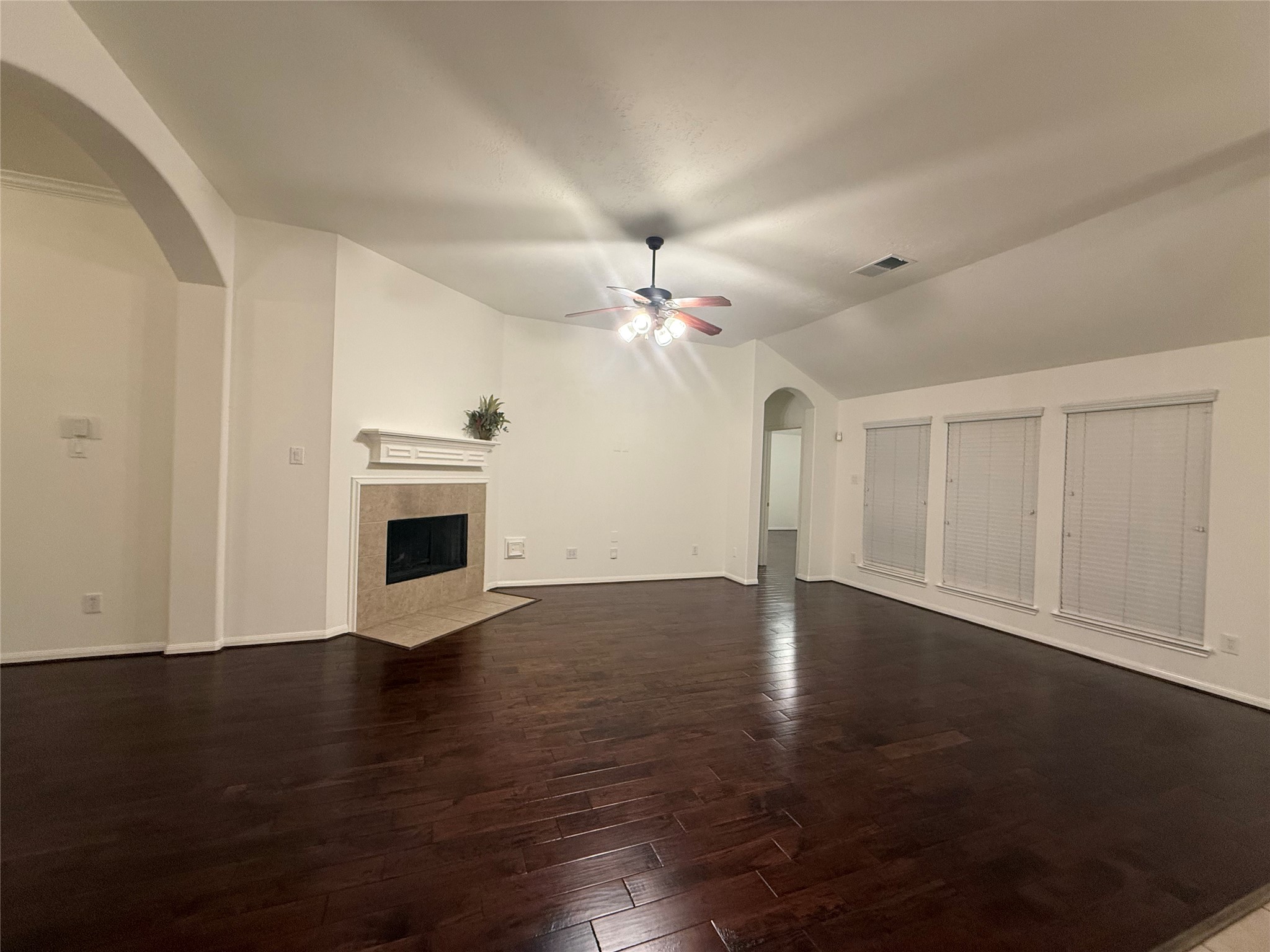 27219 Camden Glen Lane Property Photo 7