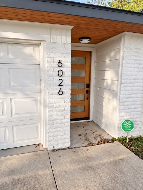 6026 Willowbend Property Photo 3
