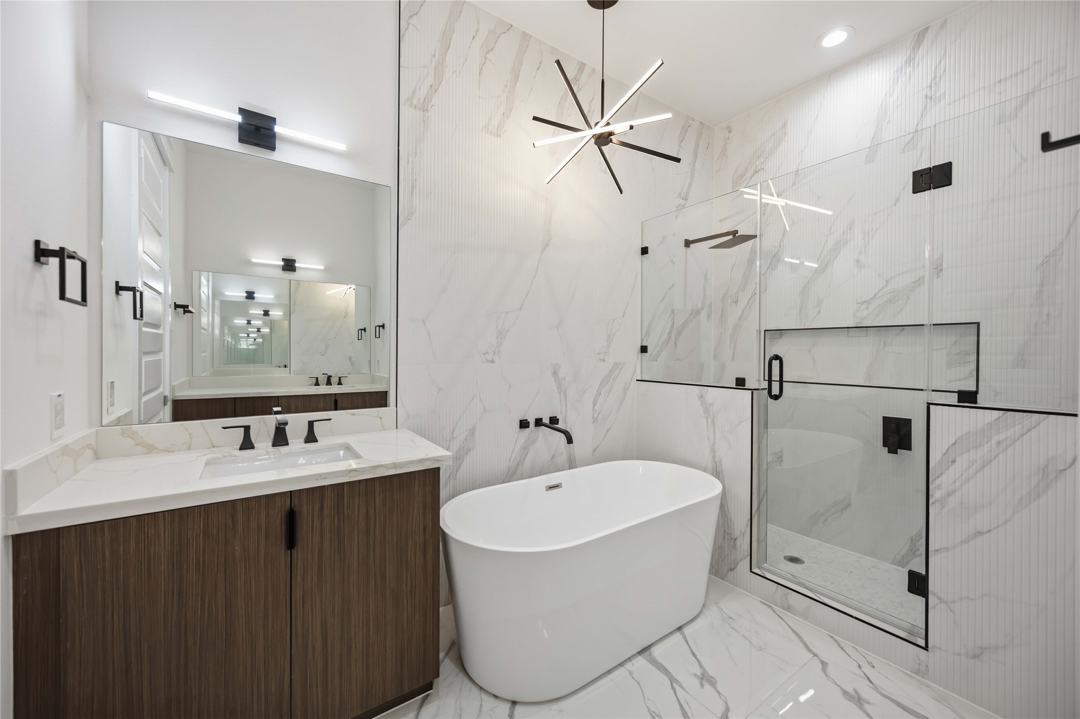6627 Katarani Drive Property Photo 25