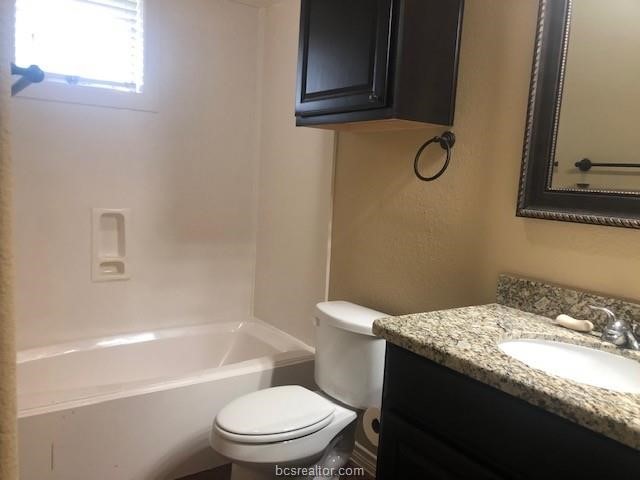 441 Momma Bear Drive Property Photo 2