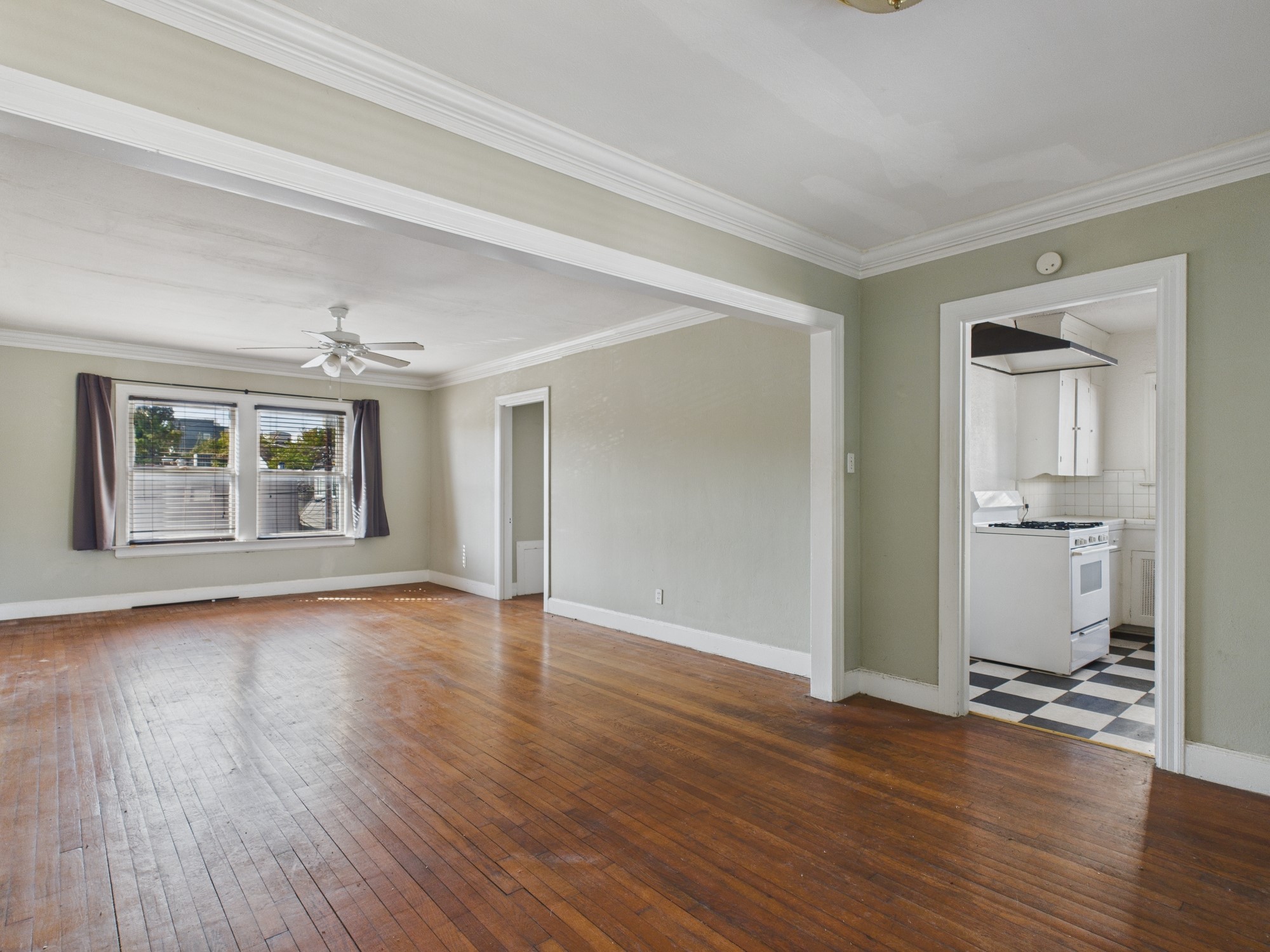 1920 Richmond Avenue 16 Property Photo 5