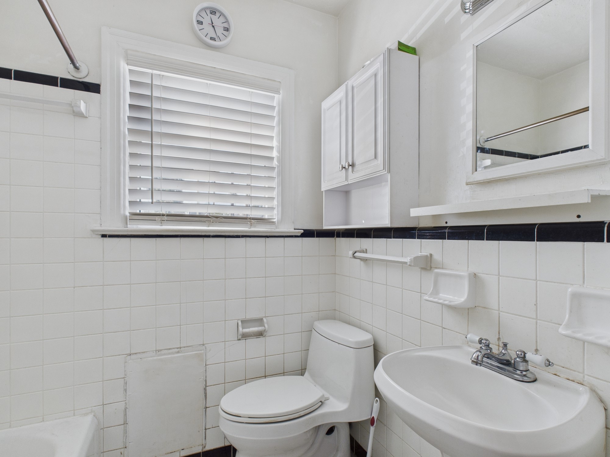1920 Richmond Avenue 16 Property Photo 7
