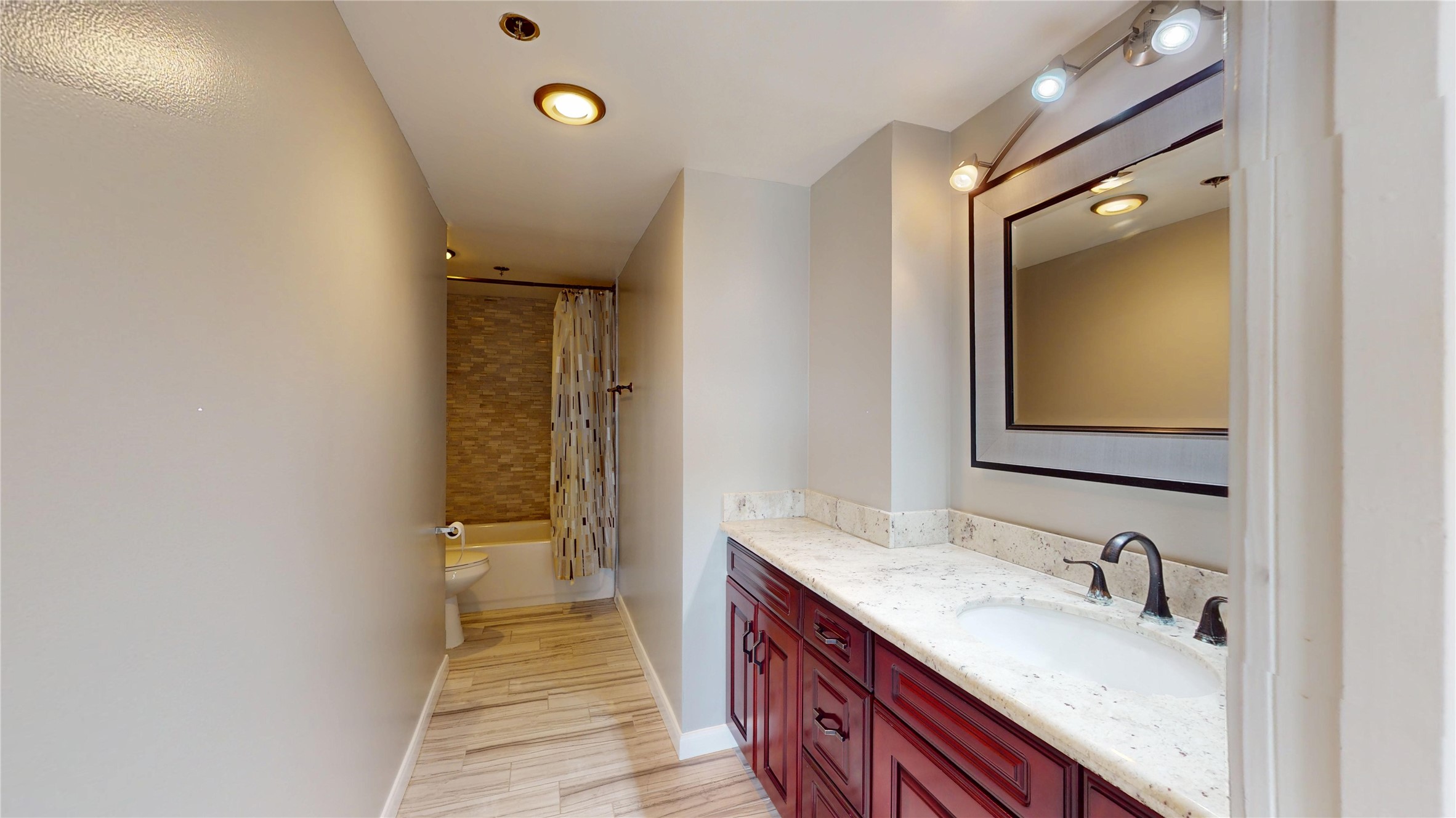 3525 Sage Road 1404 Property Photo 13