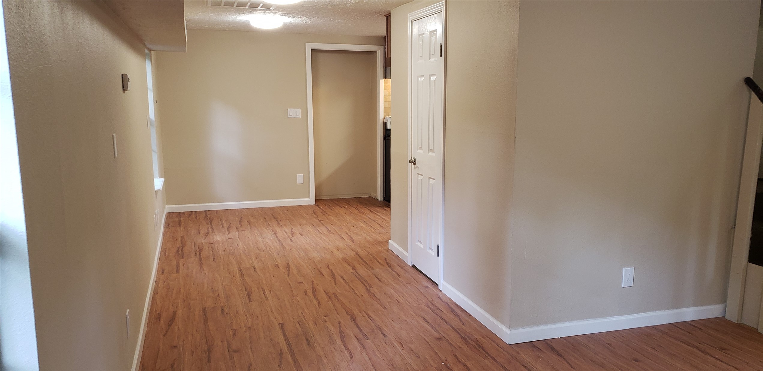 15906 Long Neck Property Photo 5