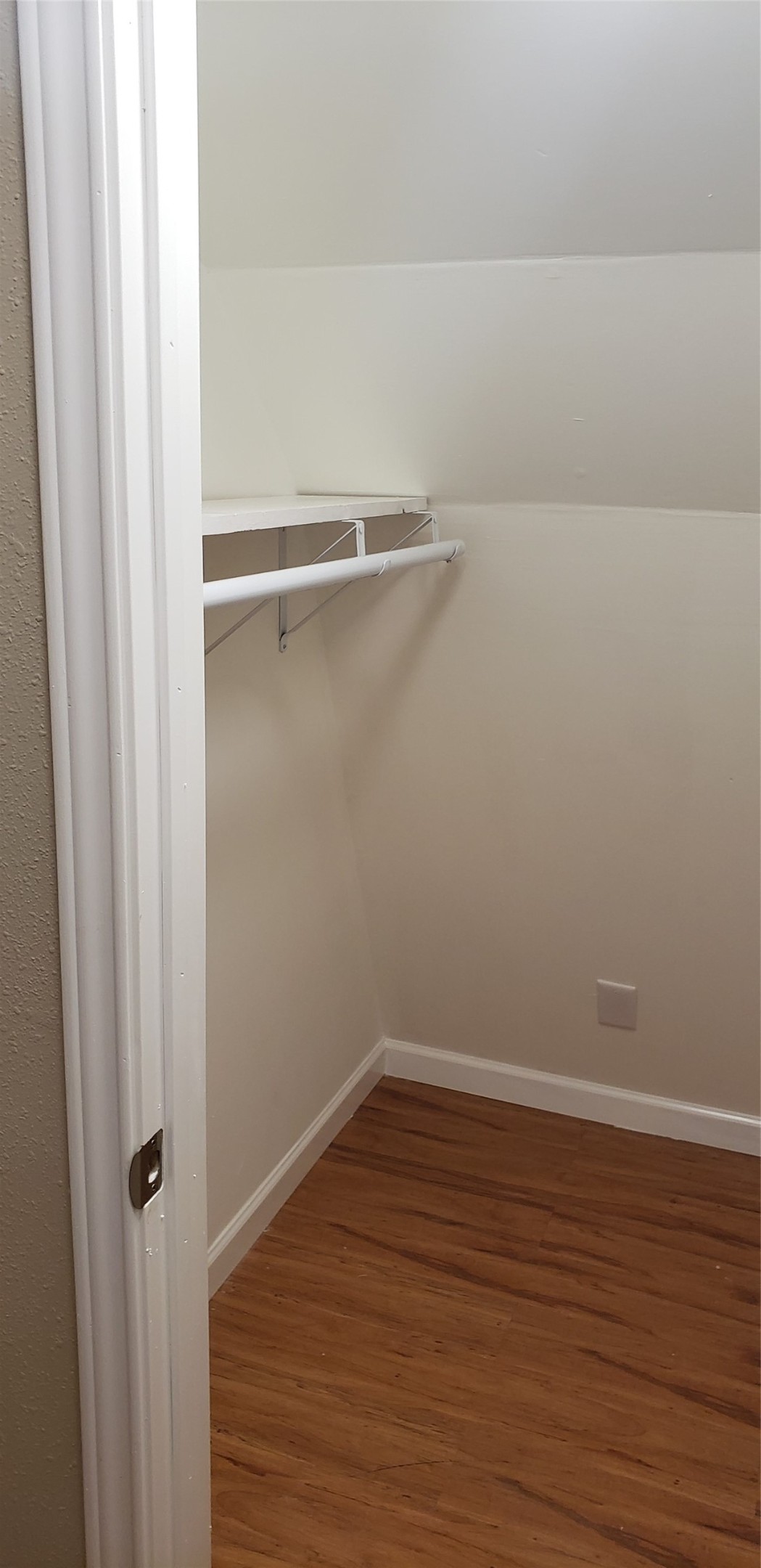 15906 Long Neck Property Photo 16