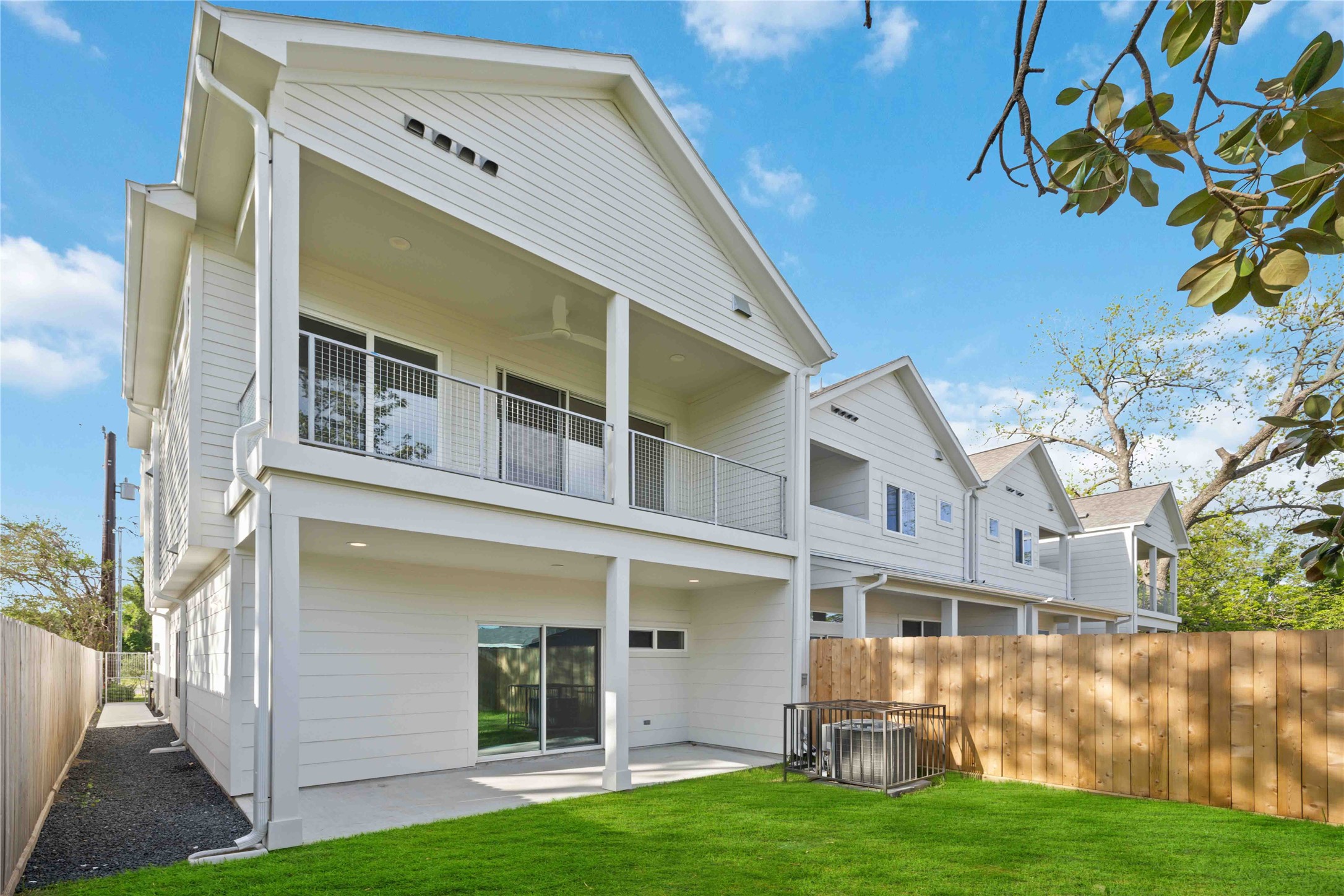 5314 Suez Street Property Photo 1
