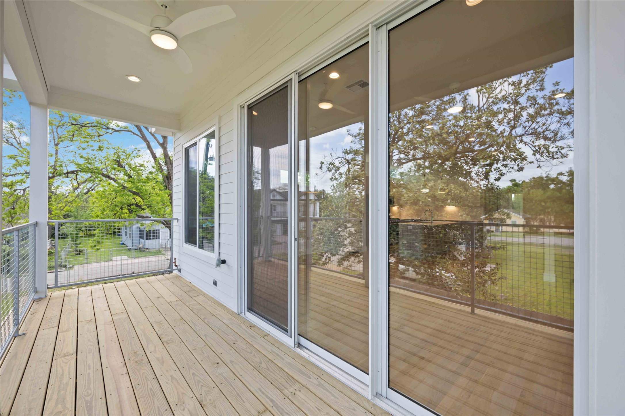 5314 Suez Street Property Photo 8