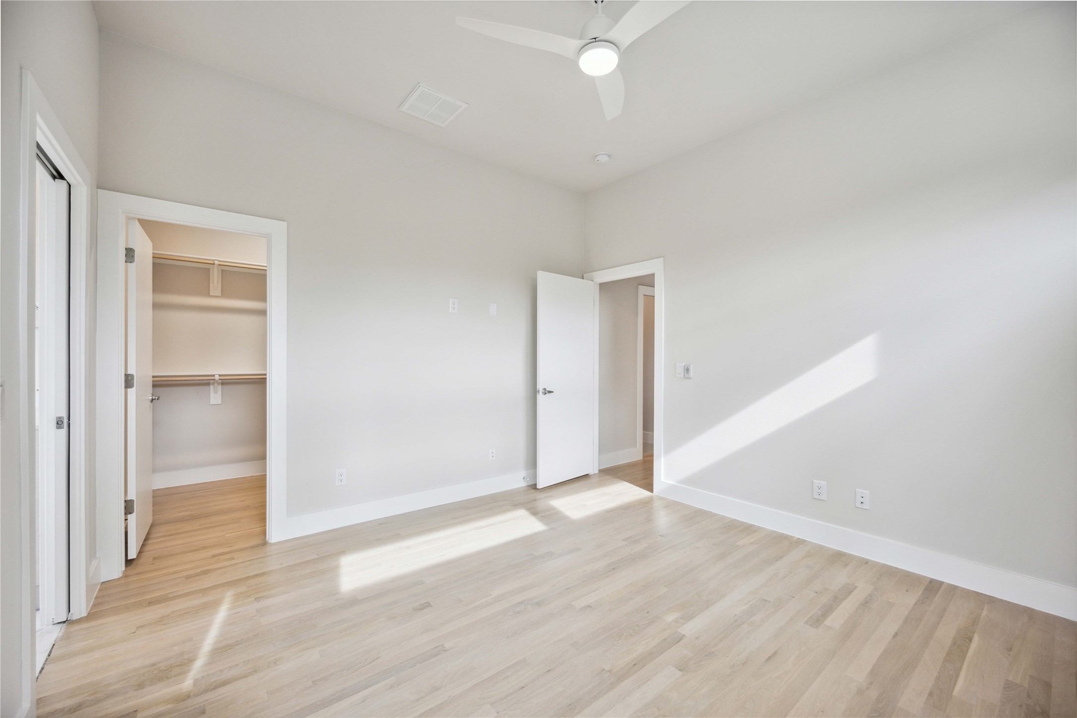 5314 Suez Street Property Photo 18