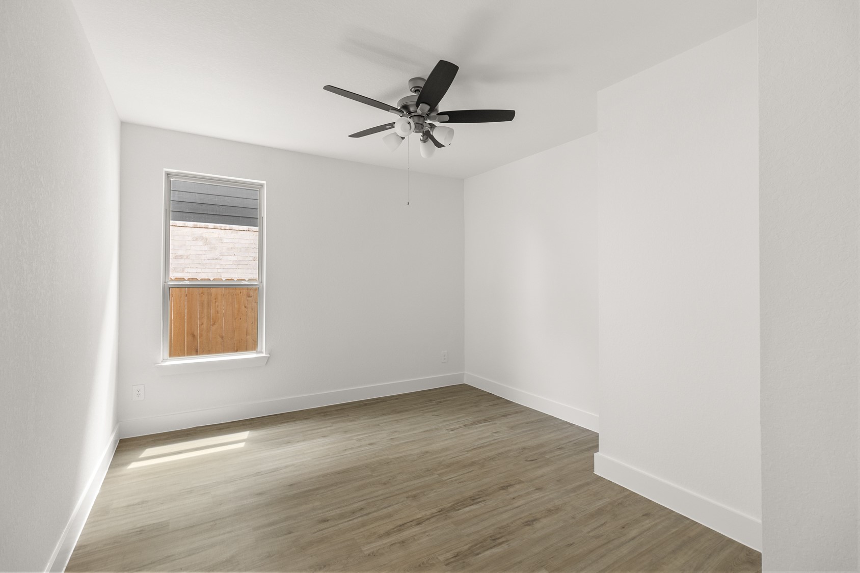 15190 Prairie Mill Drive Property Photo 21