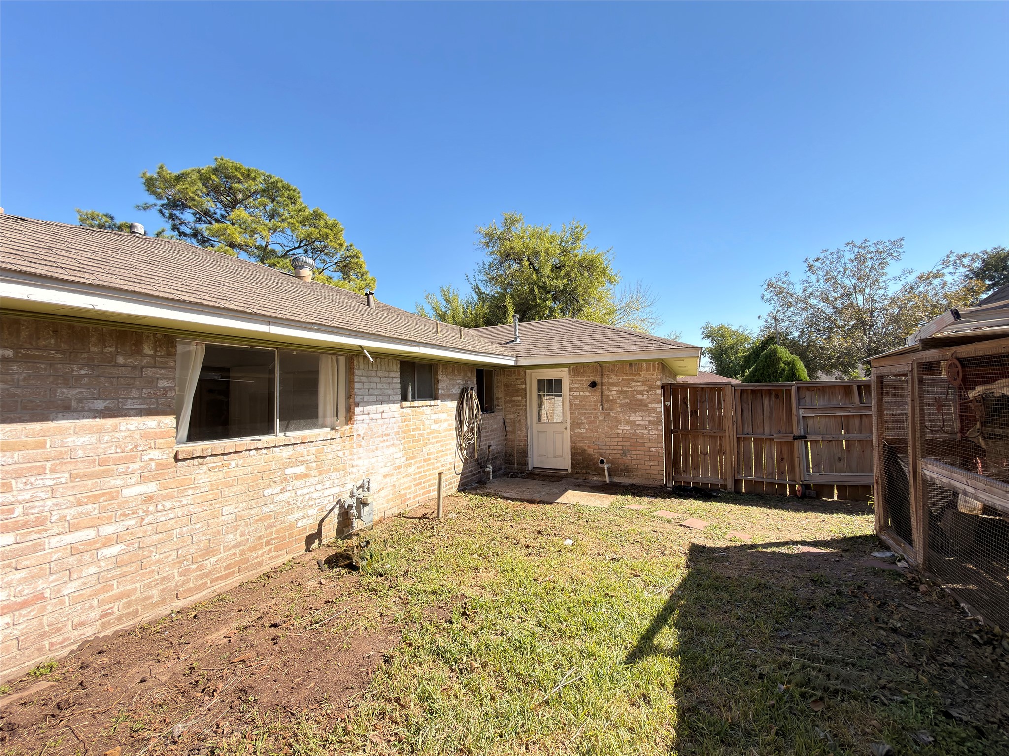 6406 Tall Willow Drive Property Photo 16