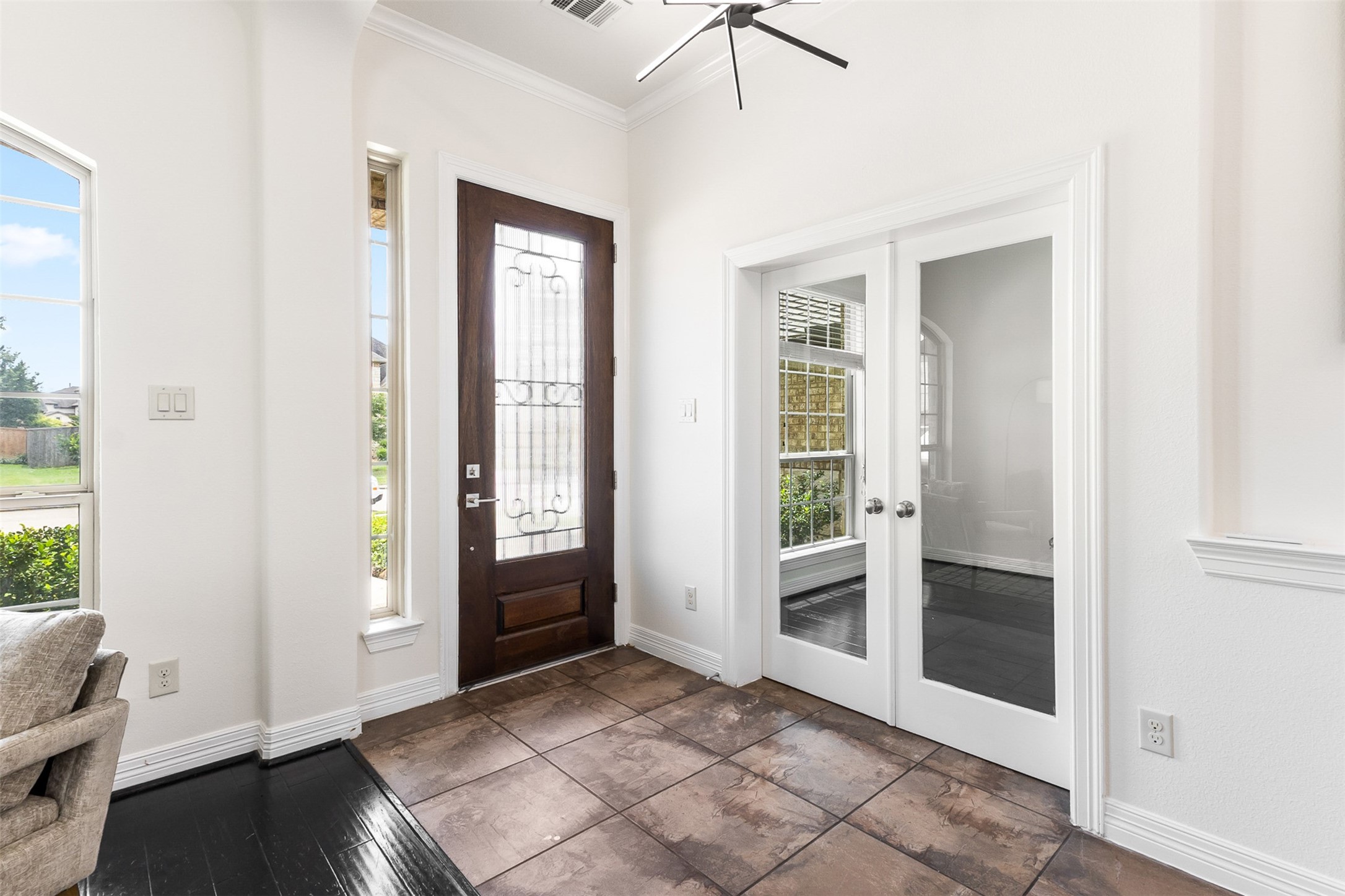 8914 Vineyard Valley Court Property Photo 11