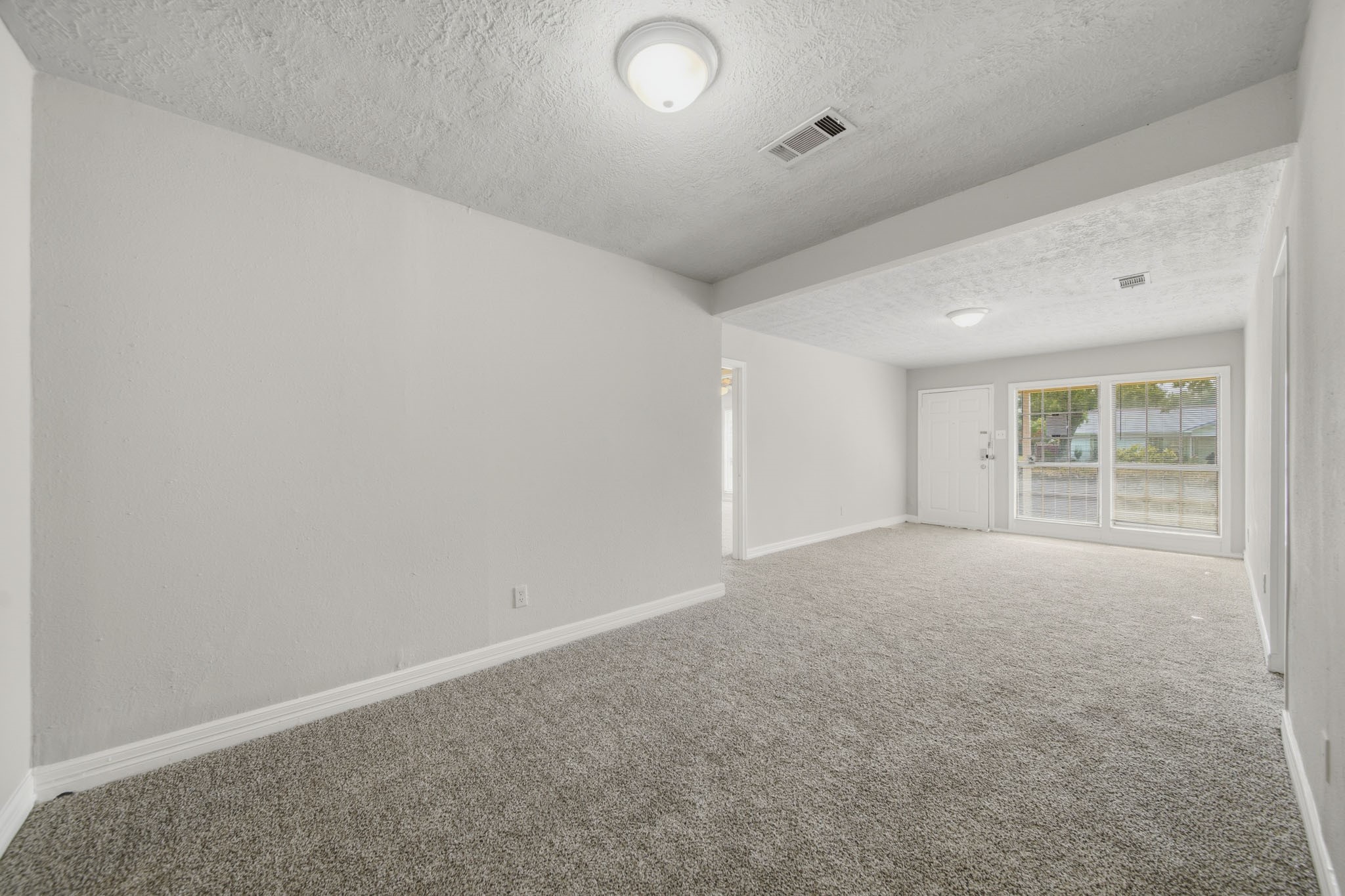 1413 George Street Property Photo 3