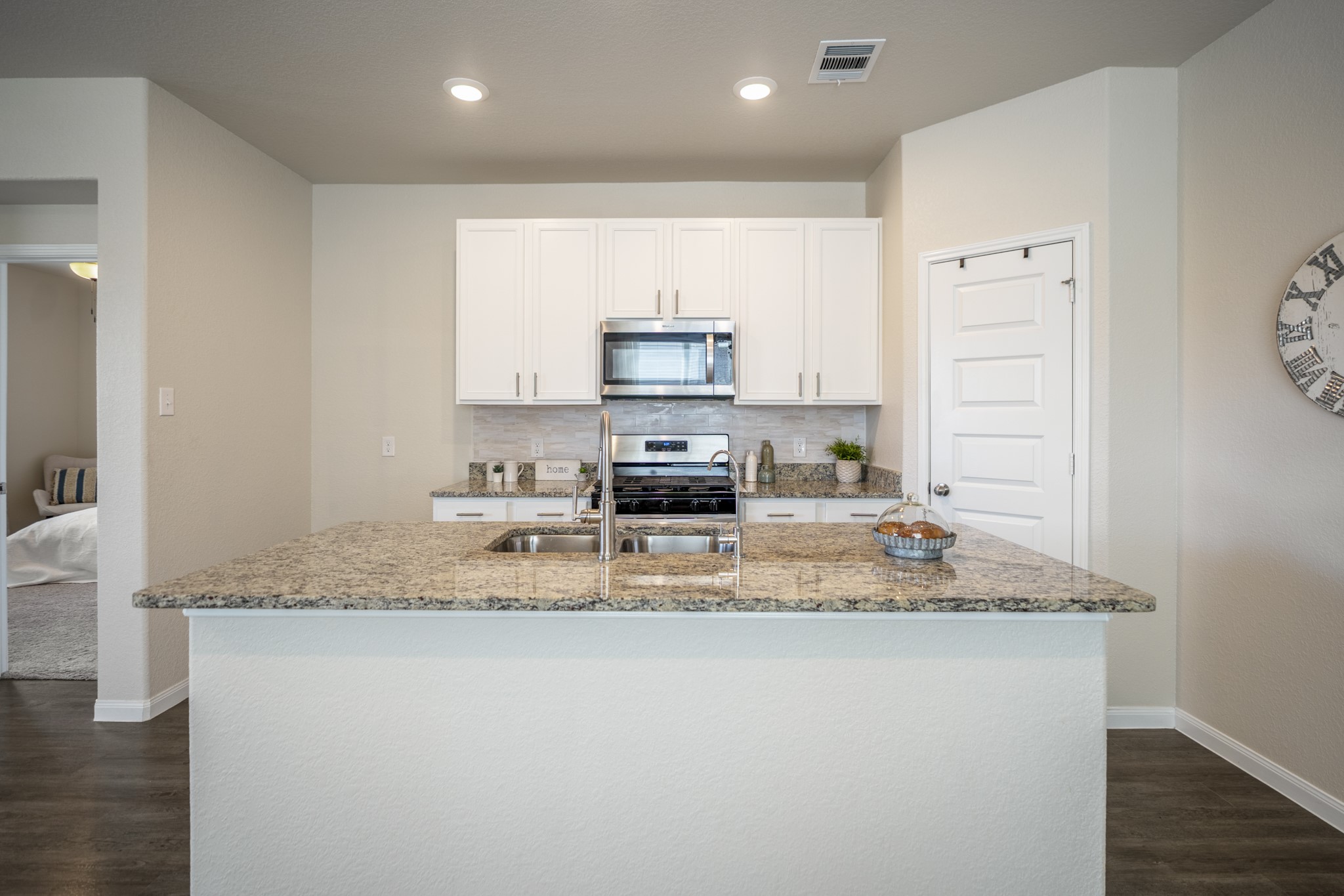 2355 Mount Locke Path Property Photo 9