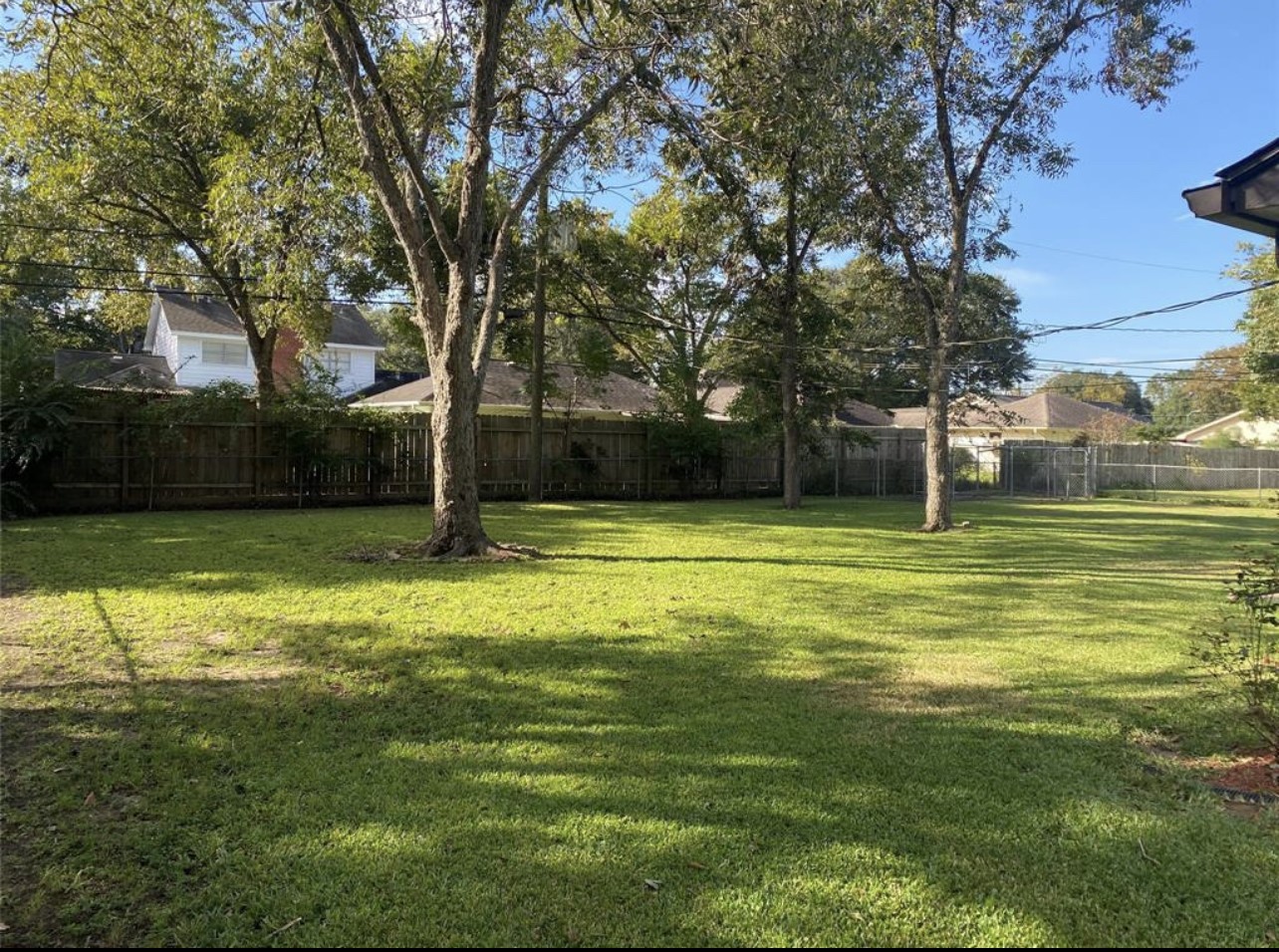 1116 Frances Drive Property Photo 13
