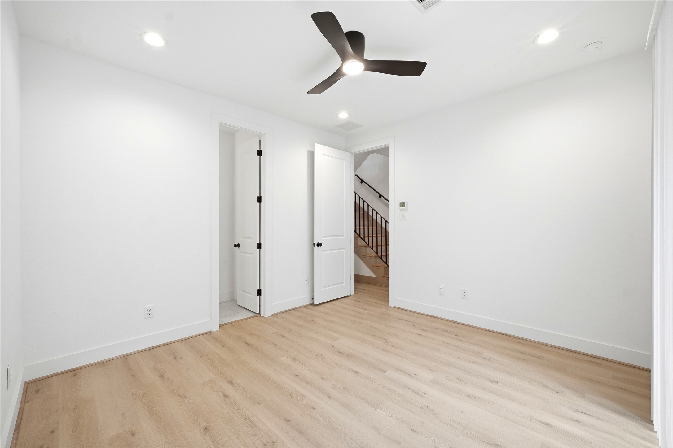1823 Prospect Street C Property Photo 6